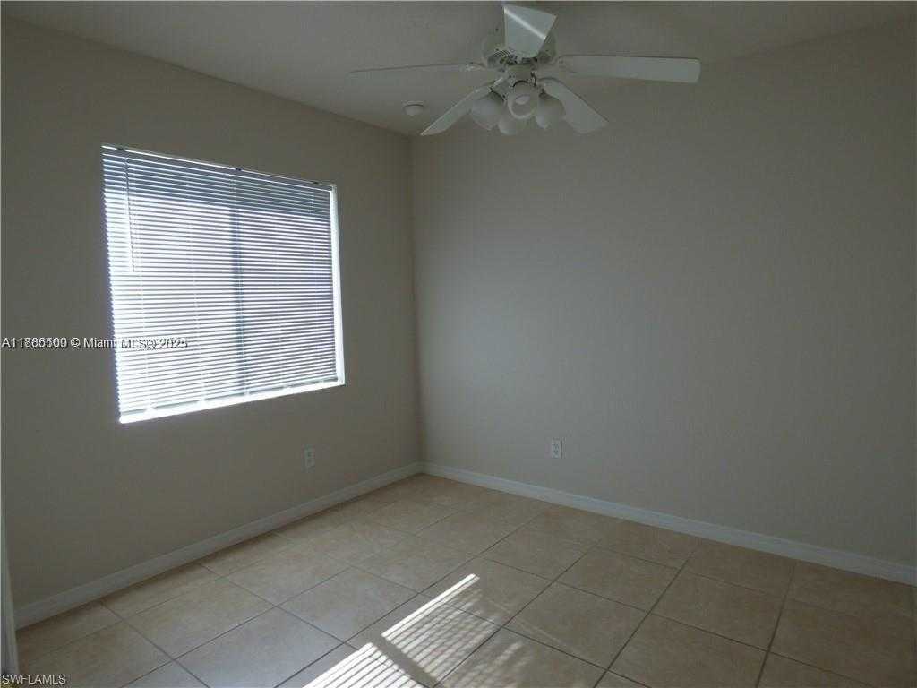 Small Image of Cape Coral Number 12