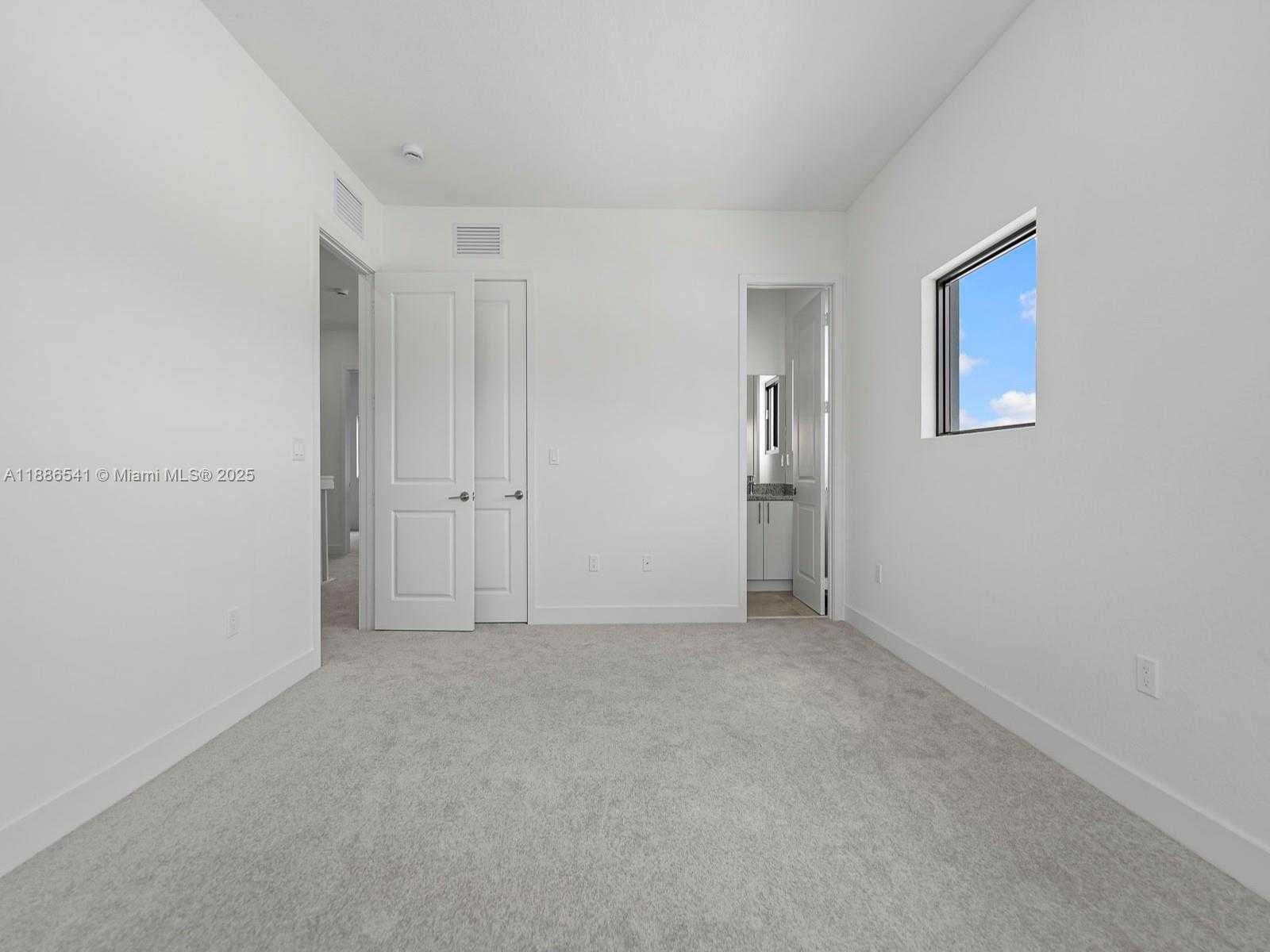 Small Image of 18911 SOUTH WEST 317TH TER, Homestead Number 27