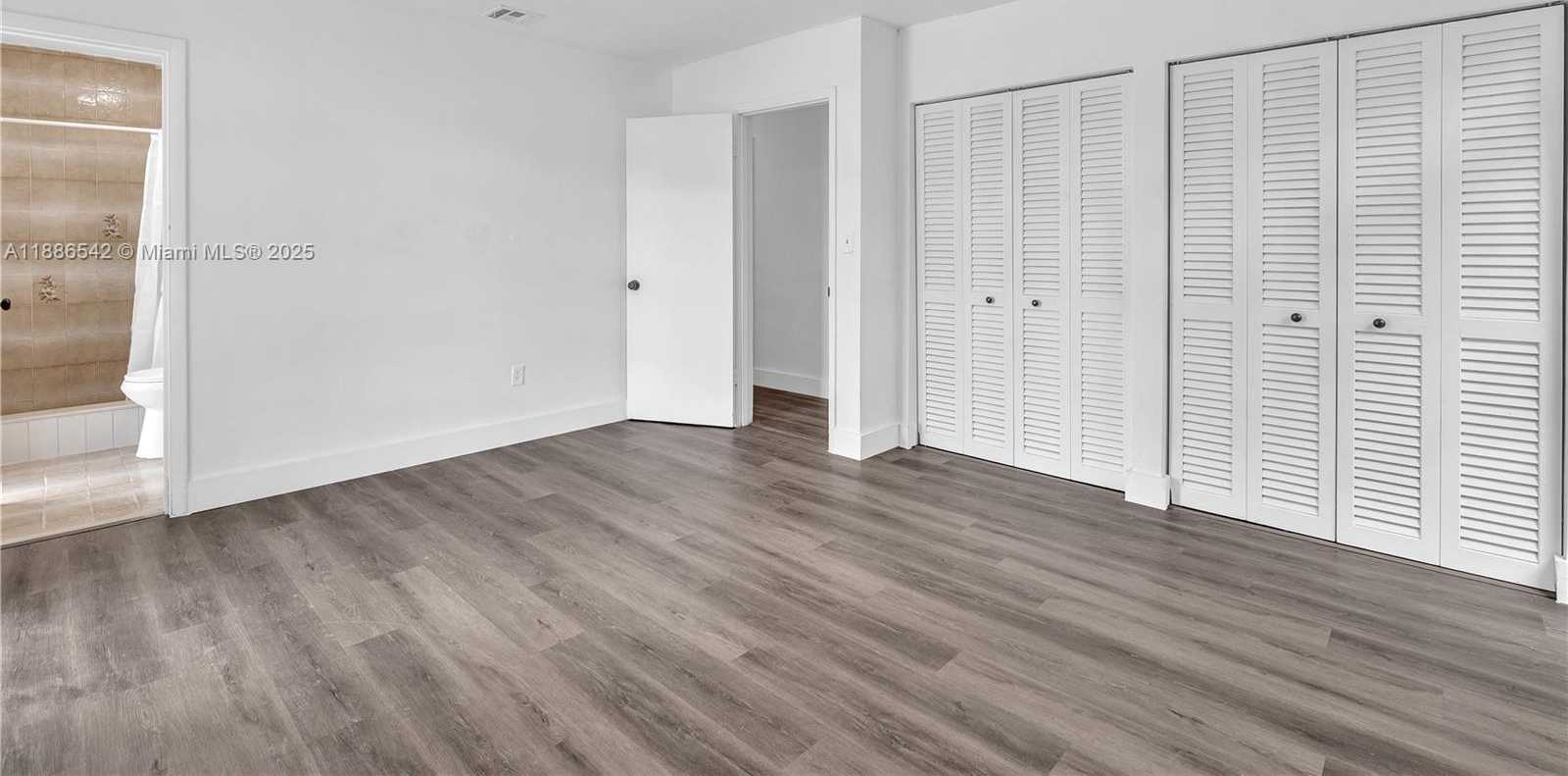 Small Image of 19701 BELMONT DR, Cutler Bay Number 45
