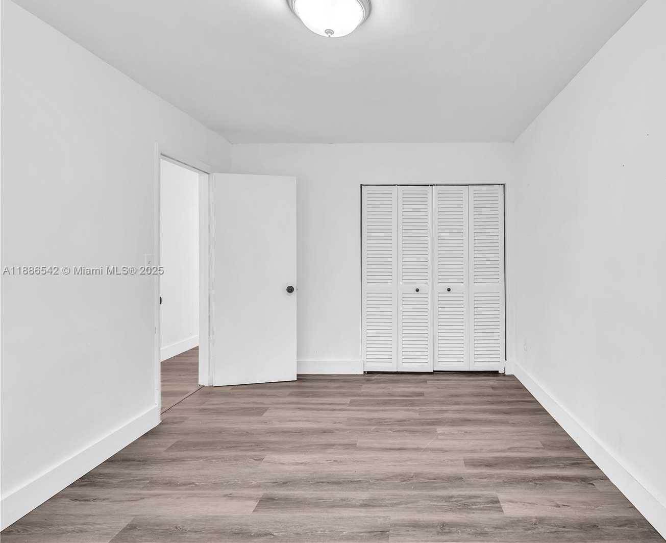Small Image of 19701 BELMONT DR, Cutler Bay Number 51