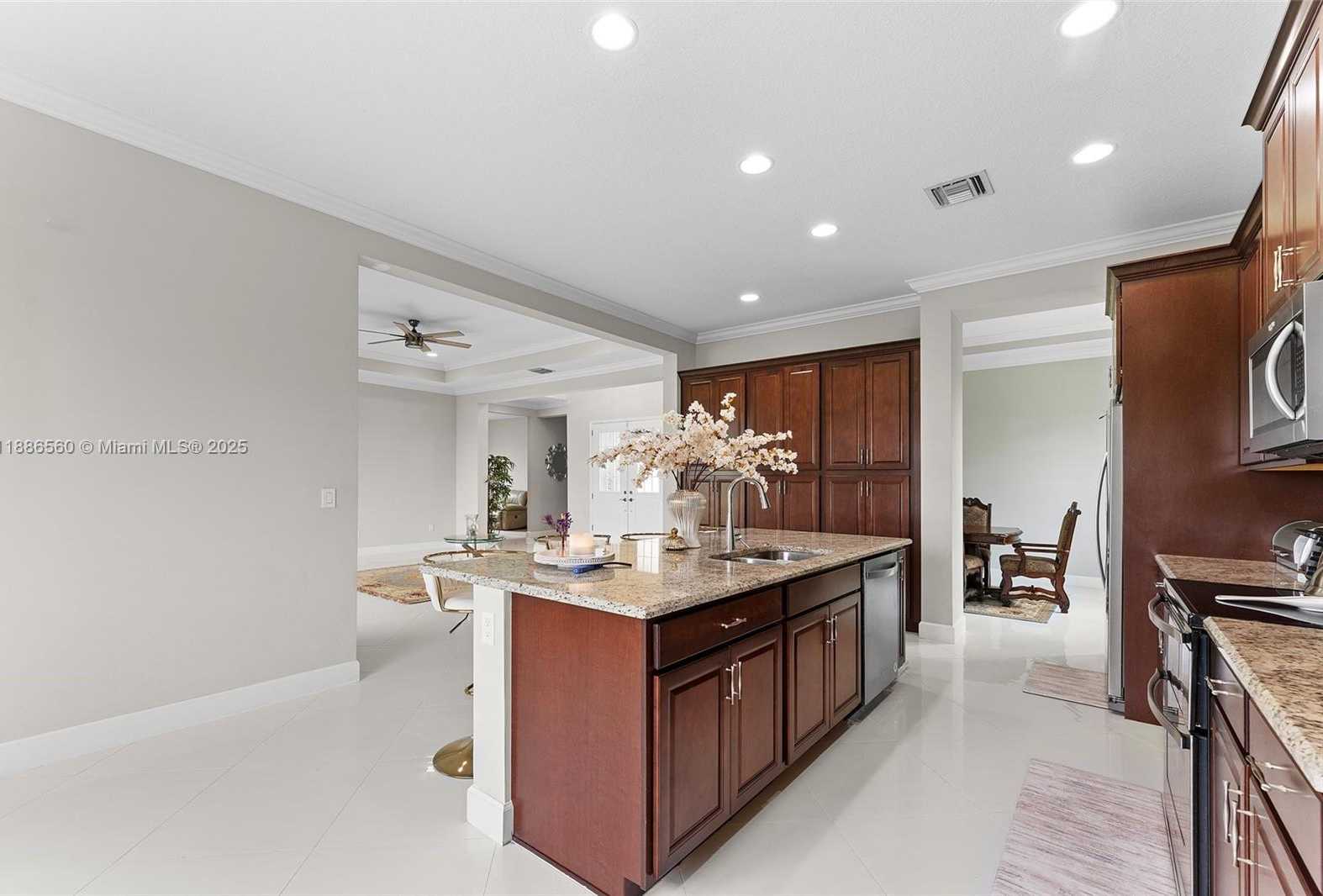 Small Image of 15901 MEADOWLARK CT, Loxahatchee Number 12