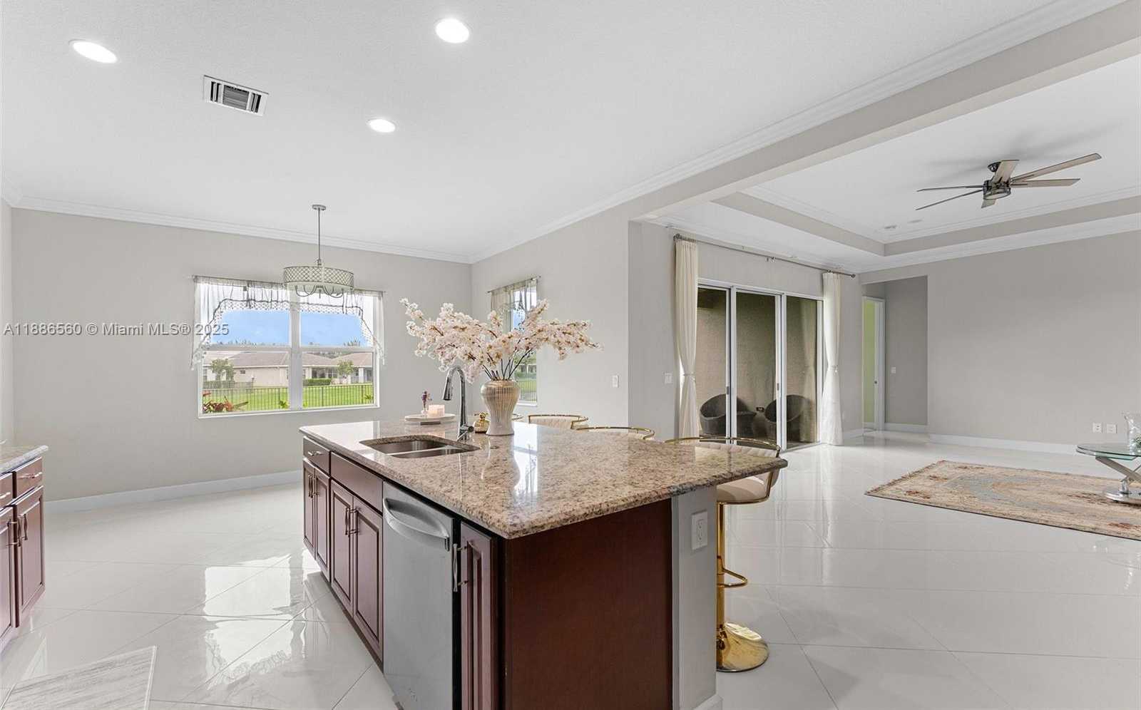 Small Image of 15901 MEADOWLARK CT, Loxahatchee Number 14