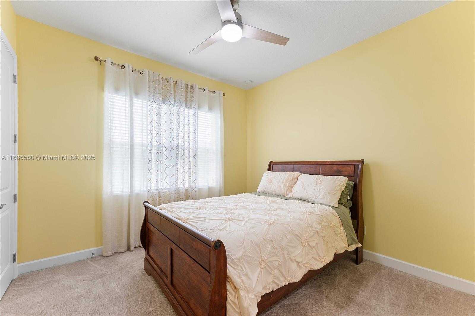 Small Image of 15901 MEADOWLARK CT, Loxahatchee Number 22