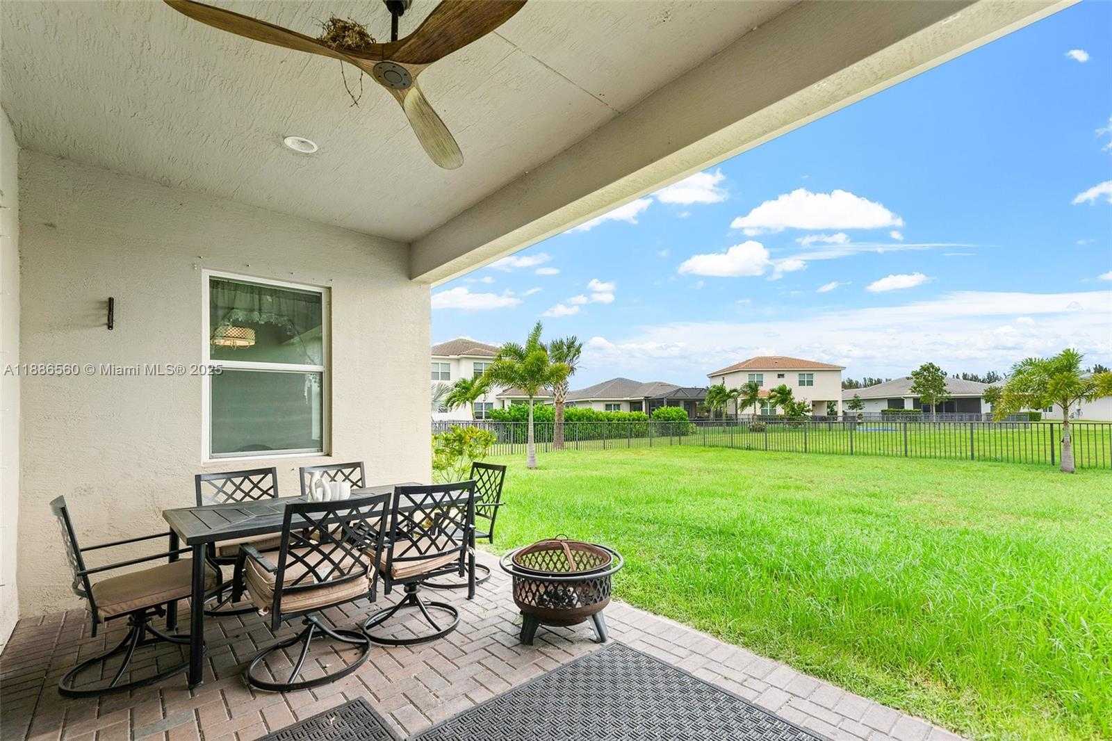 Small Image of 15901 MEADOWLARK CT, Loxahatchee Number 25