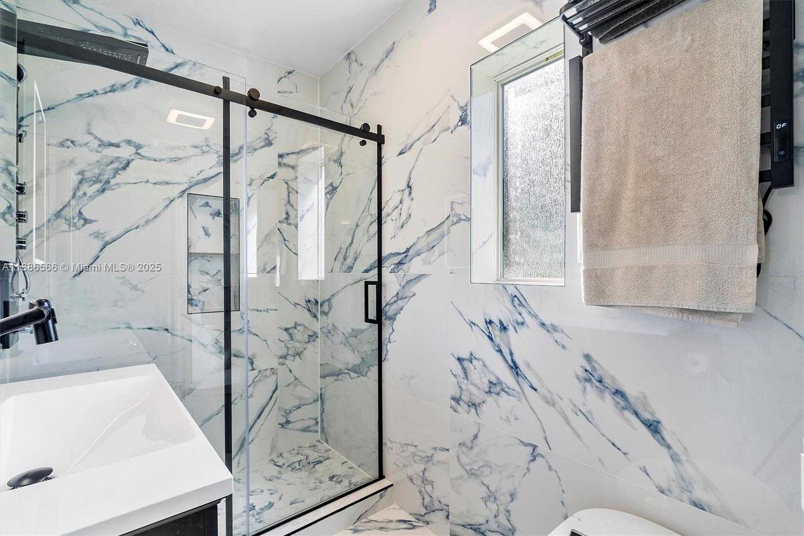 Small Image of 11028 NORTH WEST 2ND AVE, Miami Shores Number 38