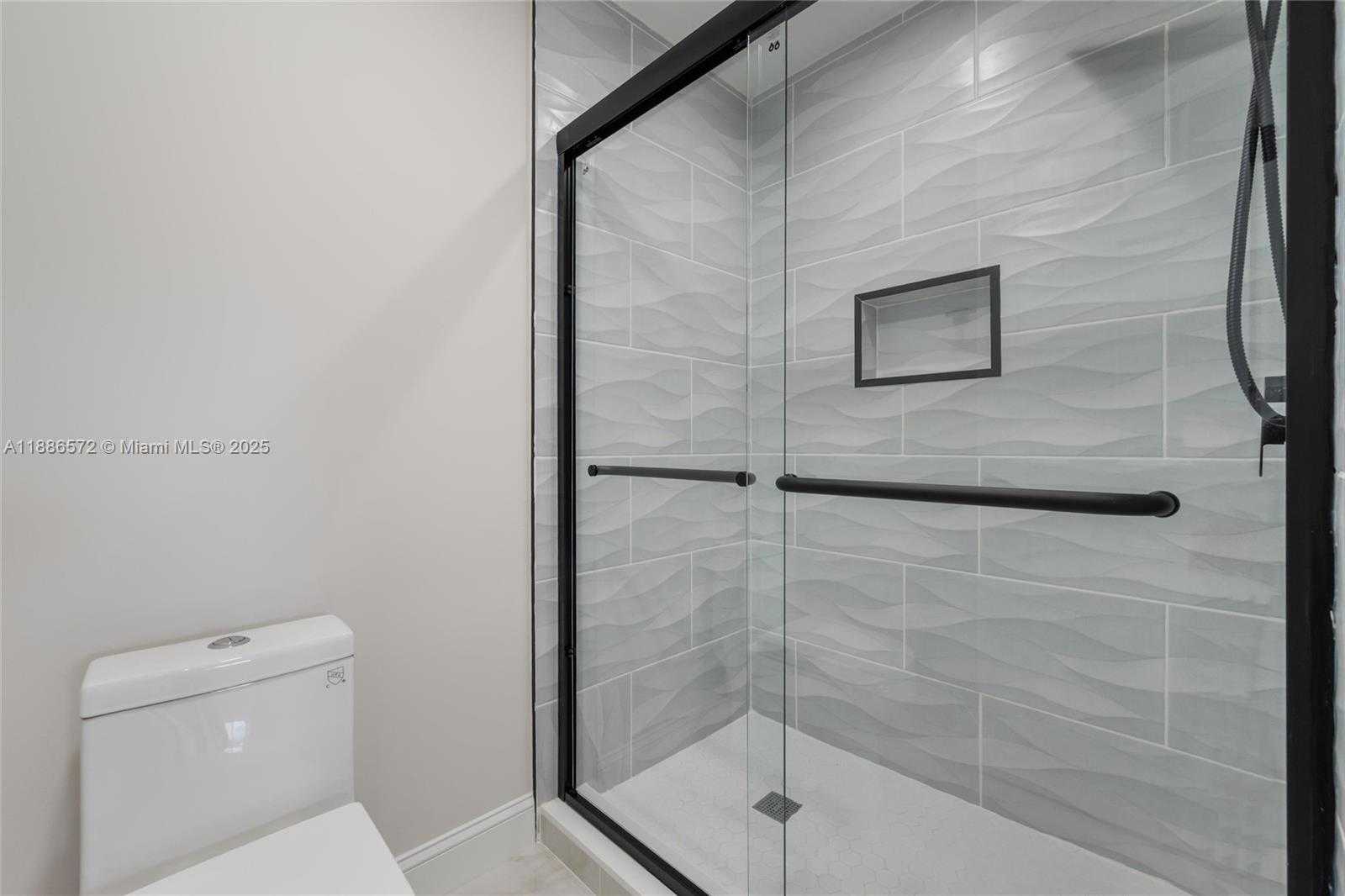 Small Image of 4932 NORTH WEST 173RD DR, Miami Gardens Number 19