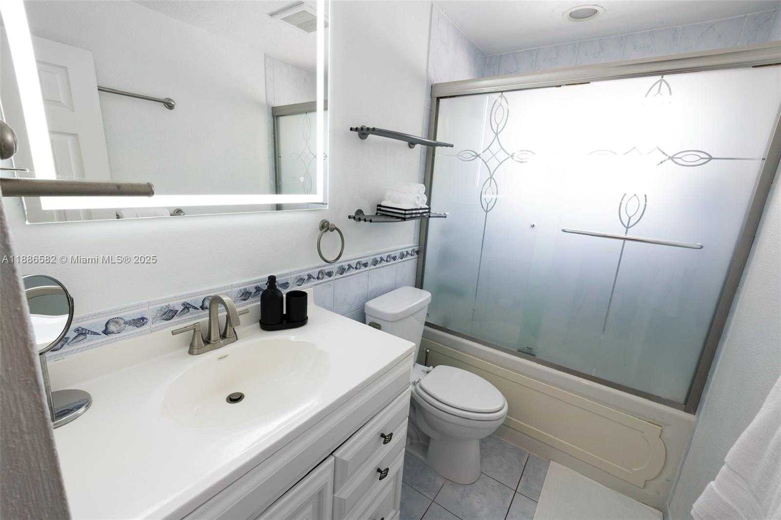 Small Image of 6541 NORTH WEST 24TH ST, Sunrise Number 14