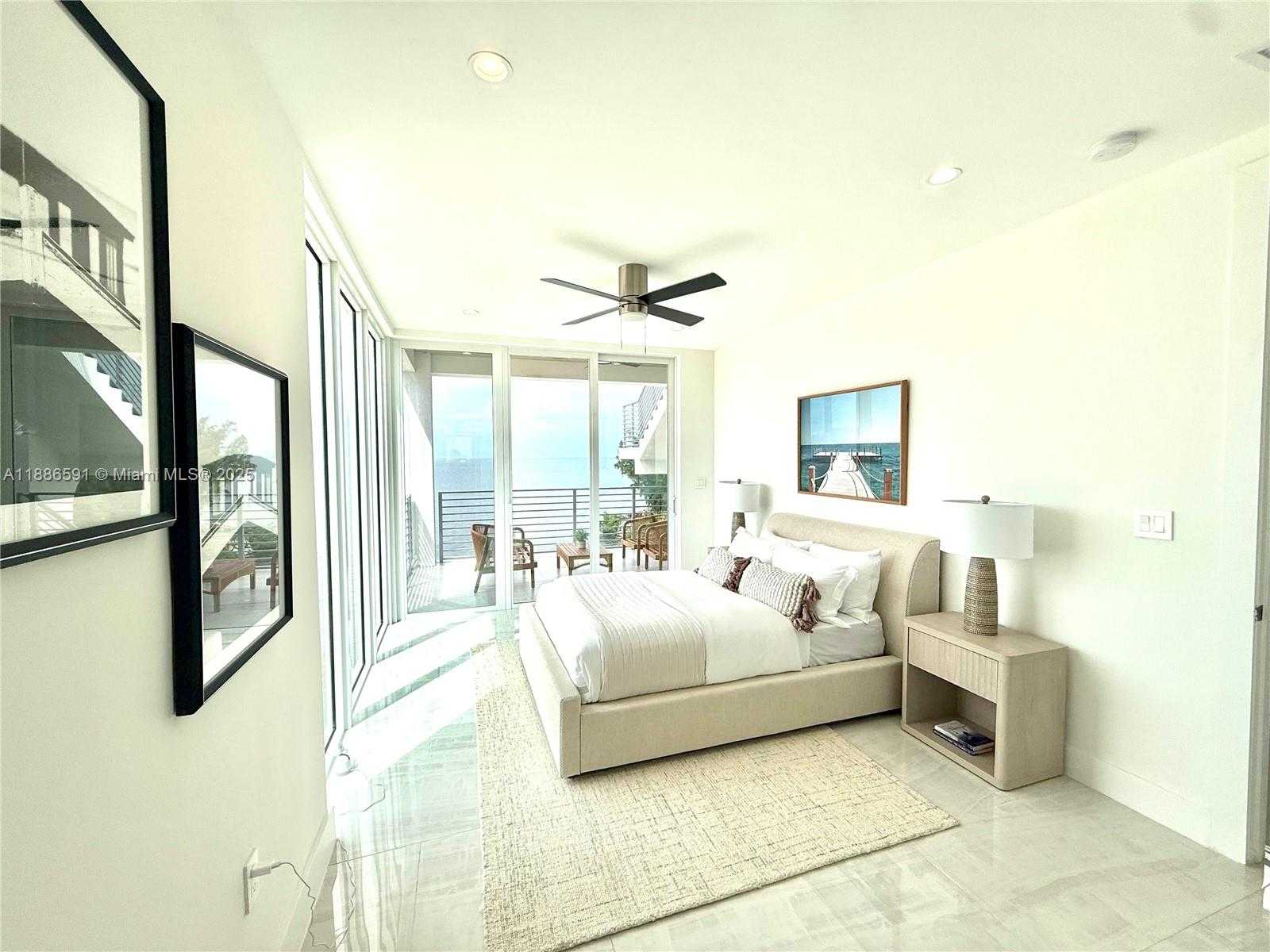 Small Image of 990 41ST GULF STREET 9, Other City - In The State Of Florida Number 34
