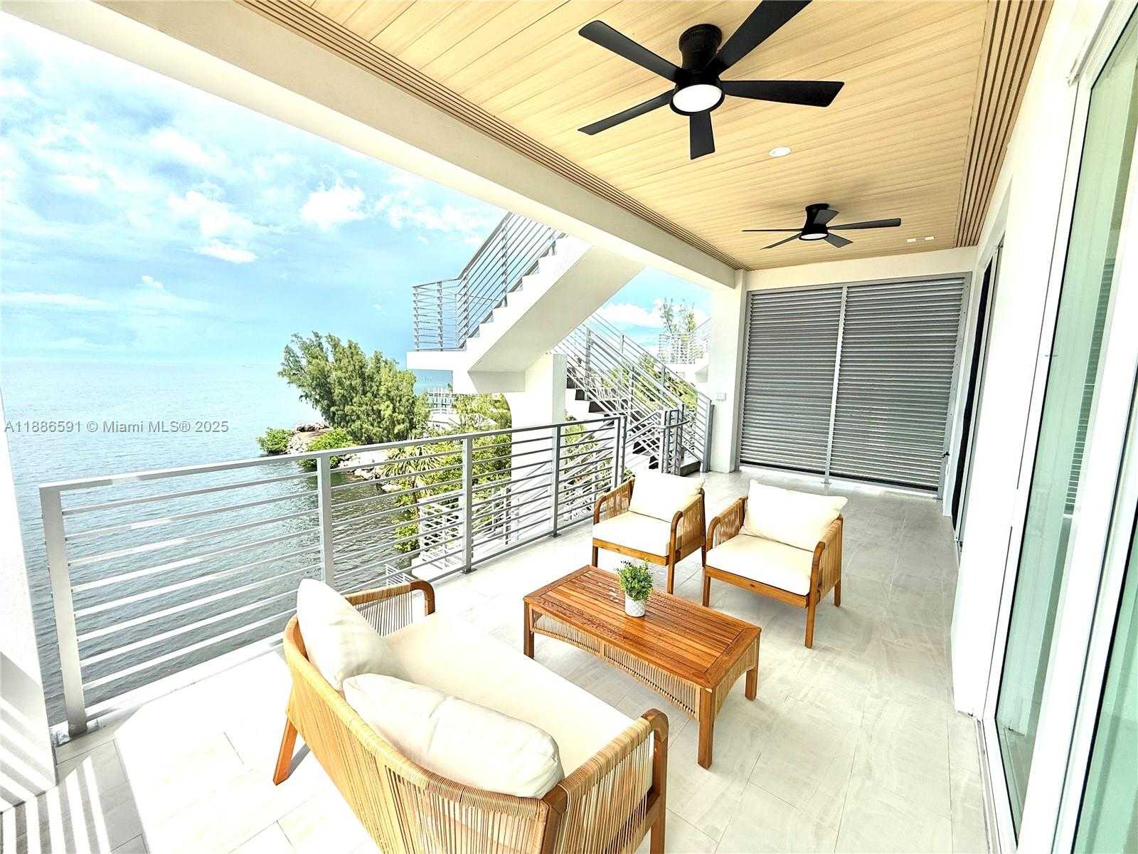 Small Image of 990 41ST GULF STREET 9, Other City - In The State Of Florida Number 37