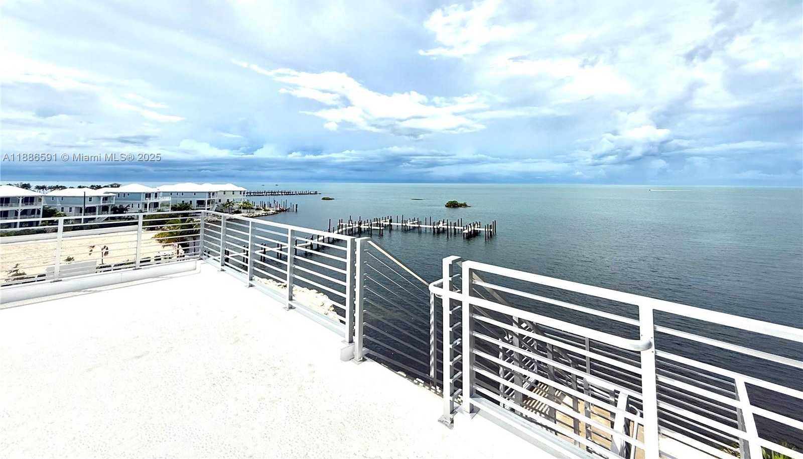 Small Image of 990 41ST GULF STREET 9, Other City - In The State Of Florida Number 39