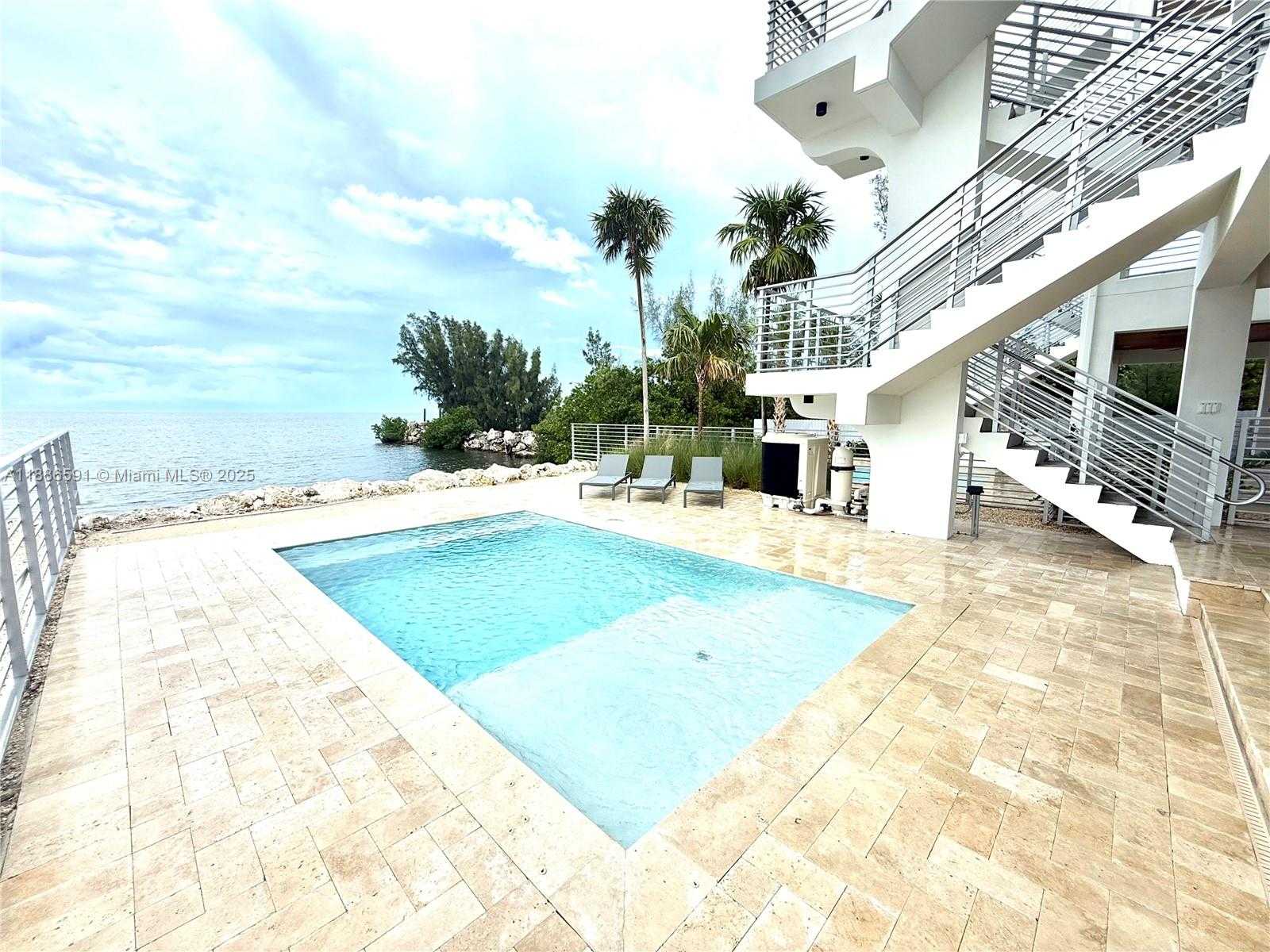 Small Image of 990 41ST GULF STREET 9, Other City - In The State Of Florida Number 43