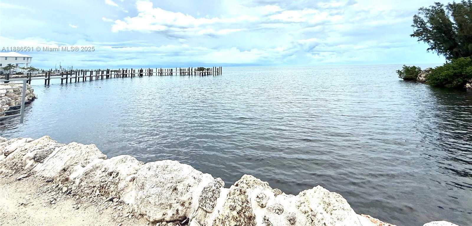 Small Image of 990 41ST GULF STREET 9, Other City - In The State Of Florida Number 46
