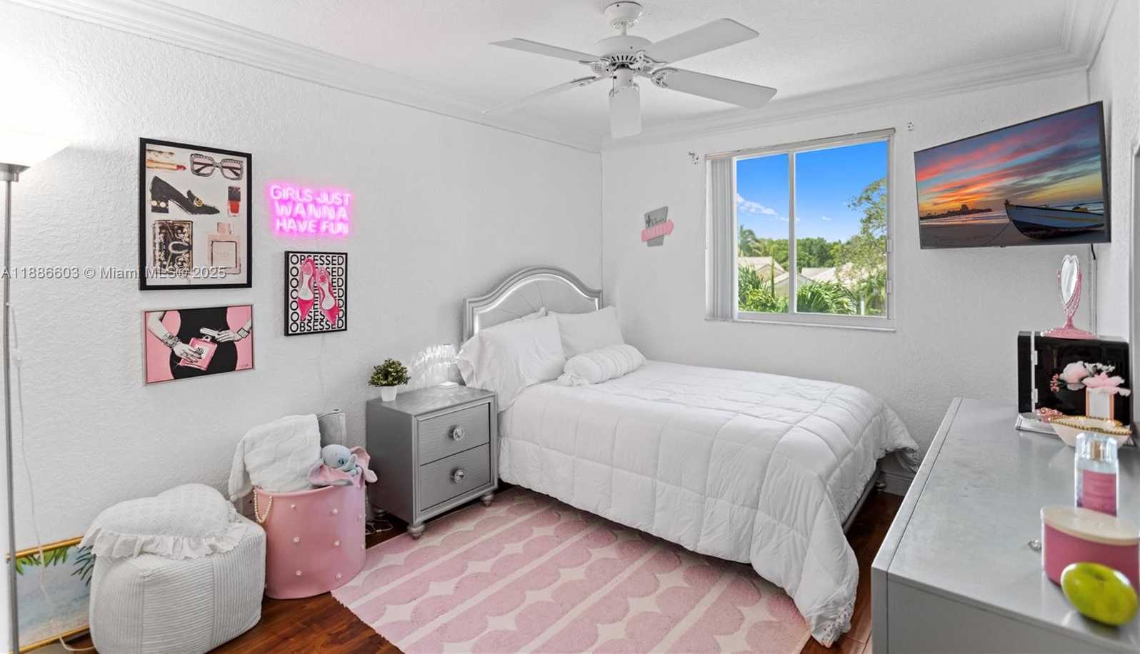 Small Image of 4275 IRONWOOD CT, Weston Number 19
