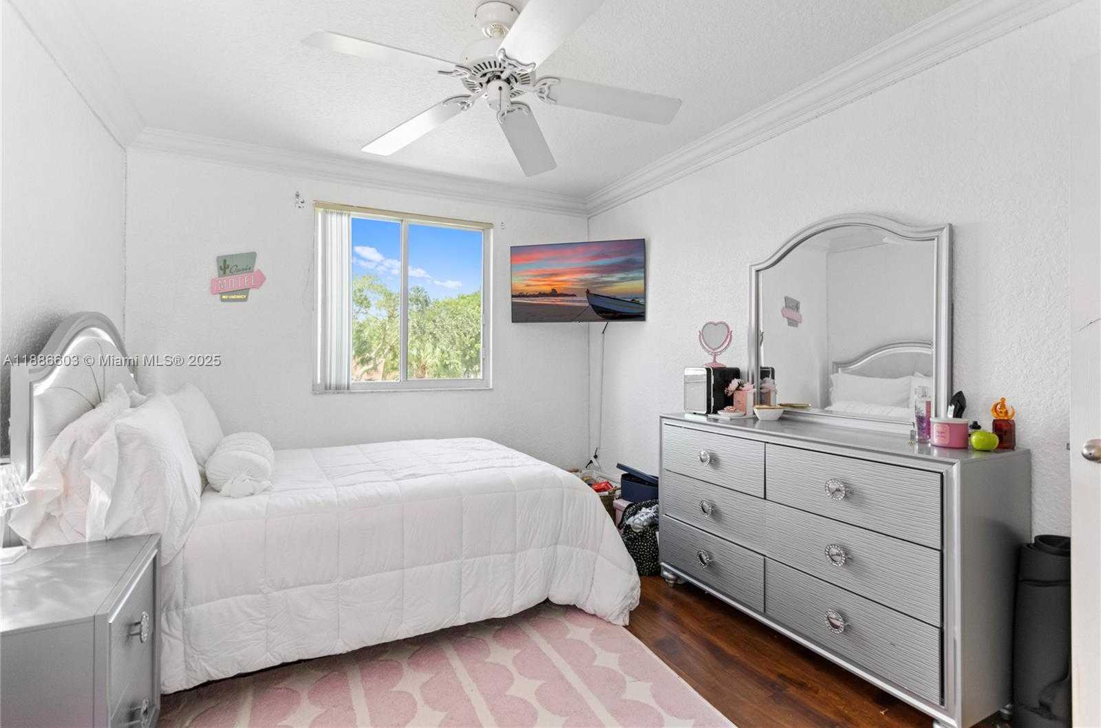 Small Image of 4275 IRONWOOD CT, Weston Number 21