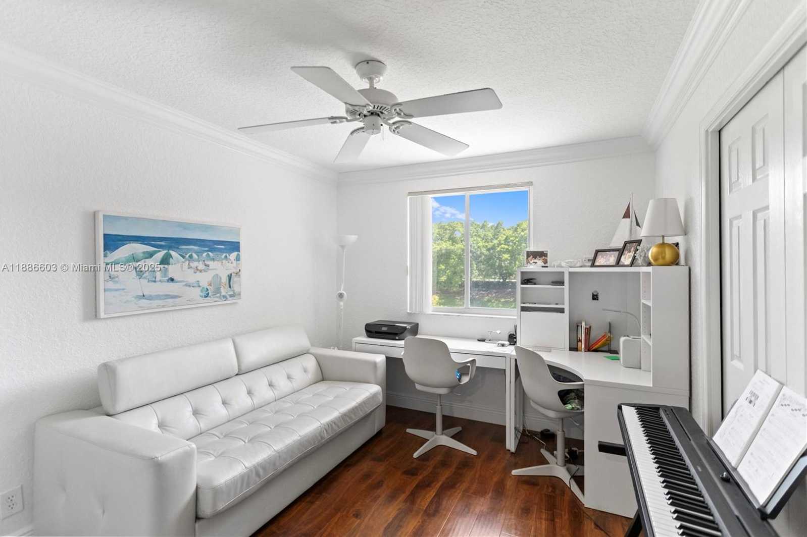 Small Image of 4275 IRONWOOD CT, Weston Number 25