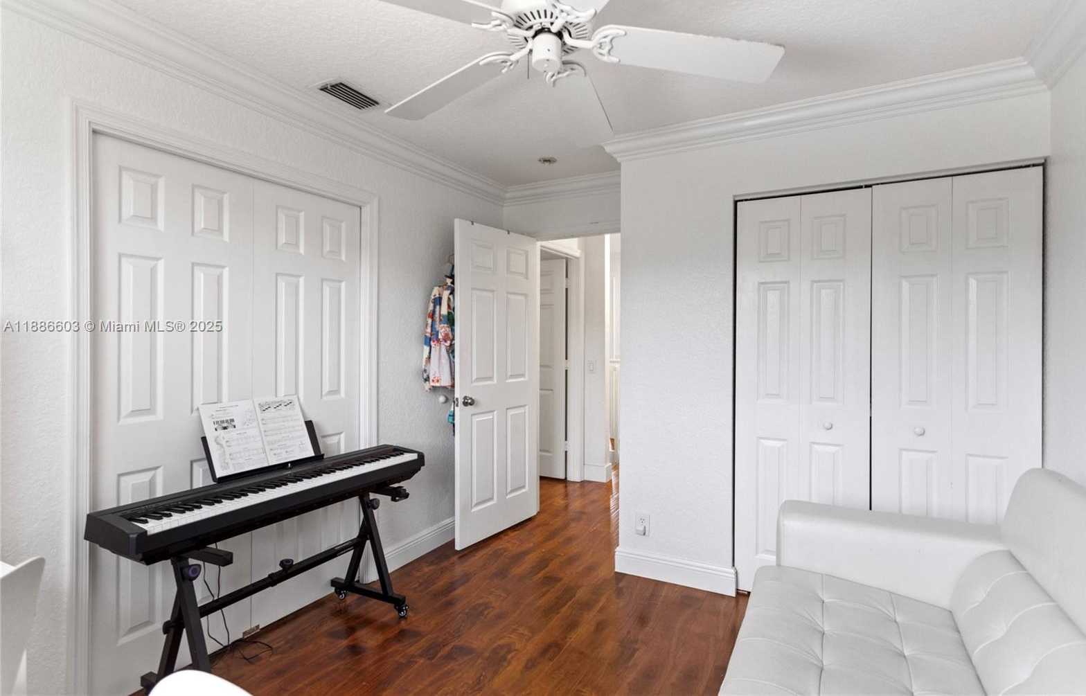 Small Image of 4275 IRONWOOD CT, Weston Number 27