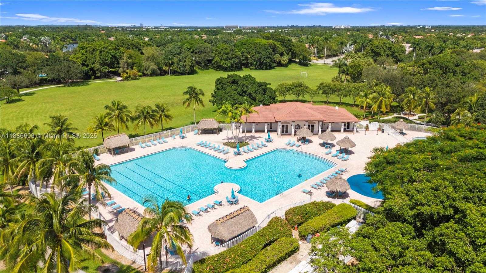 Small Image of 4275 IRONWOOD CT, Weston Number 38