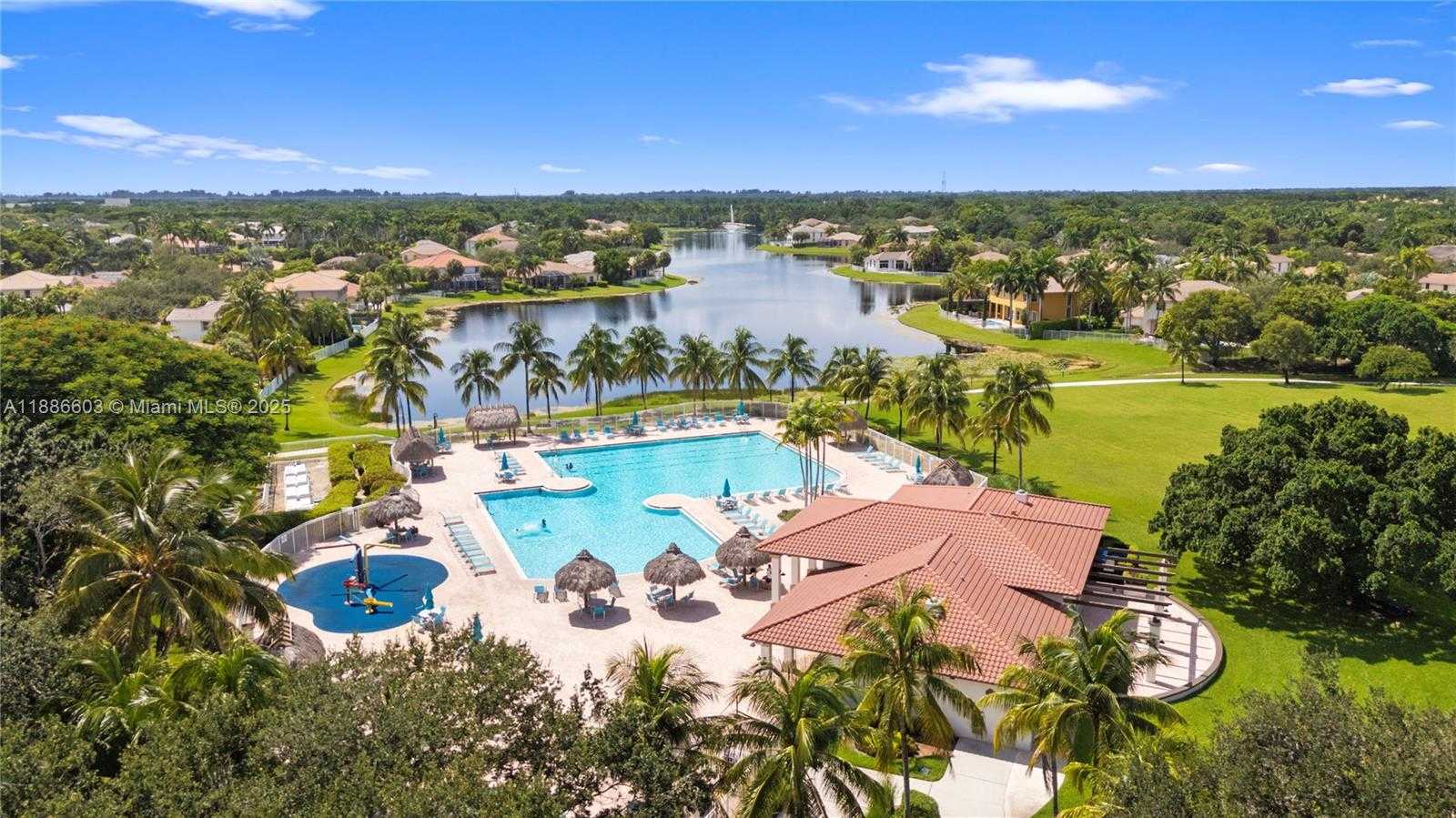 Small Image of 4275 IRONWOOD CT, Weston Number 42