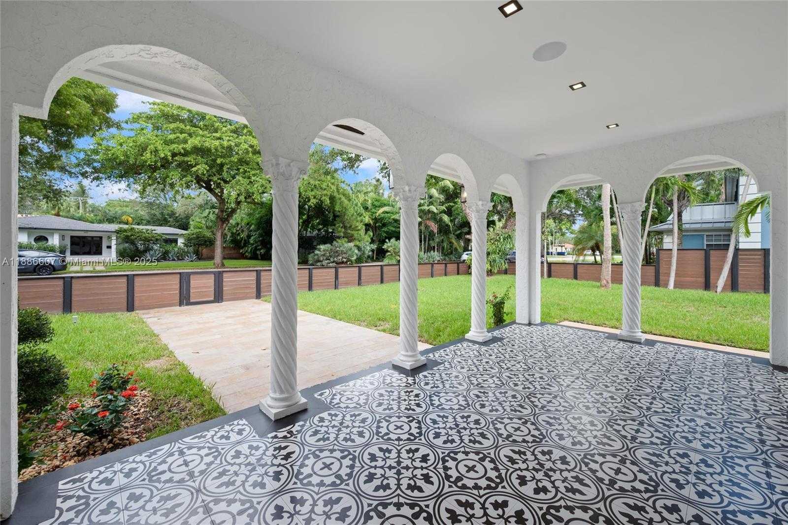 Small Image of 440 NORTH EAST 94TH ST, Miami Shores Number 14
