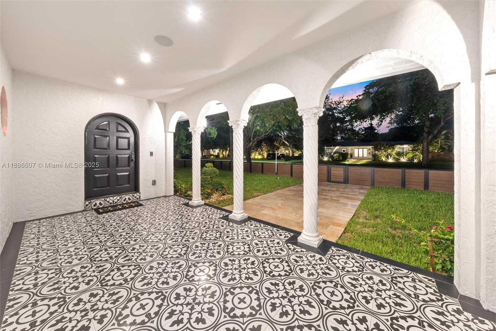 Small Image of 440 NORTH EAST 94TH ST, Miami Shores Number 5