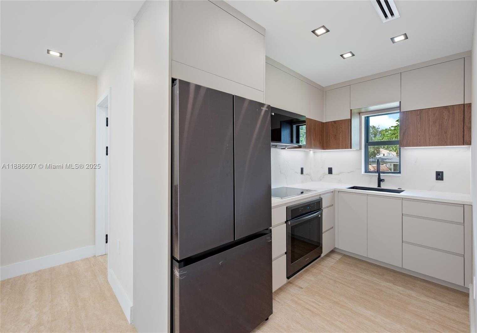 Small Image of 440 NORTH EAST 94TH ST, Miami Shores Number 51