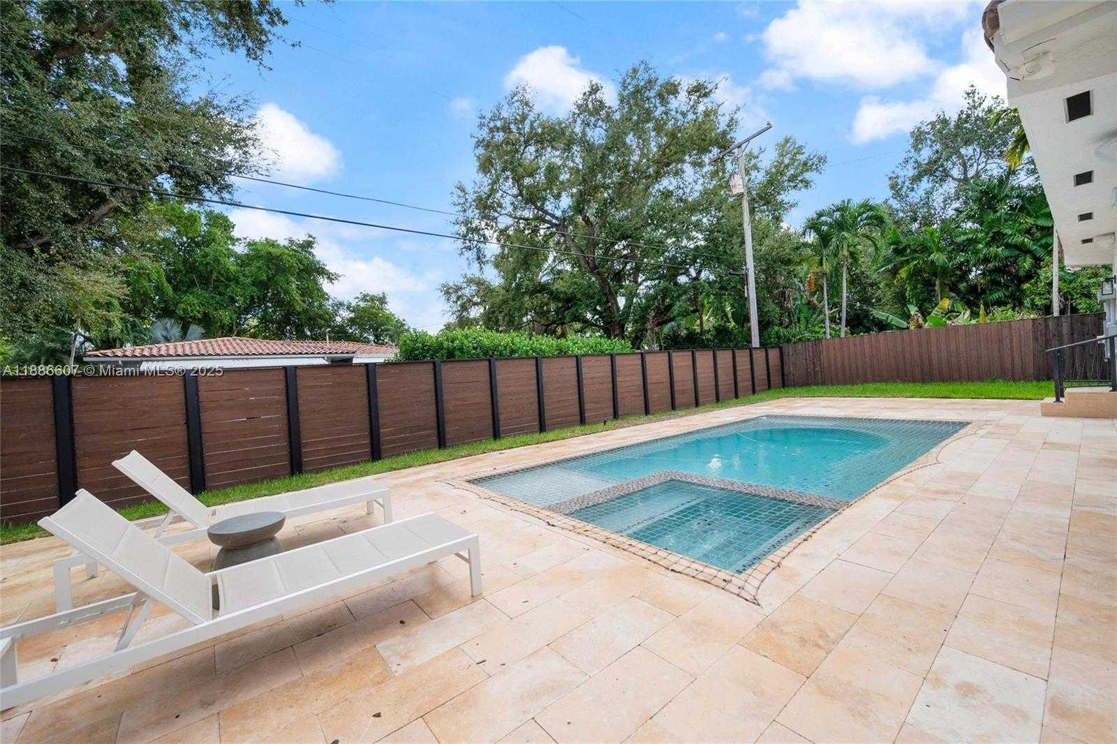 Small Image of 440 NORTH EAST 94TH ST, Miami Shores Number 58