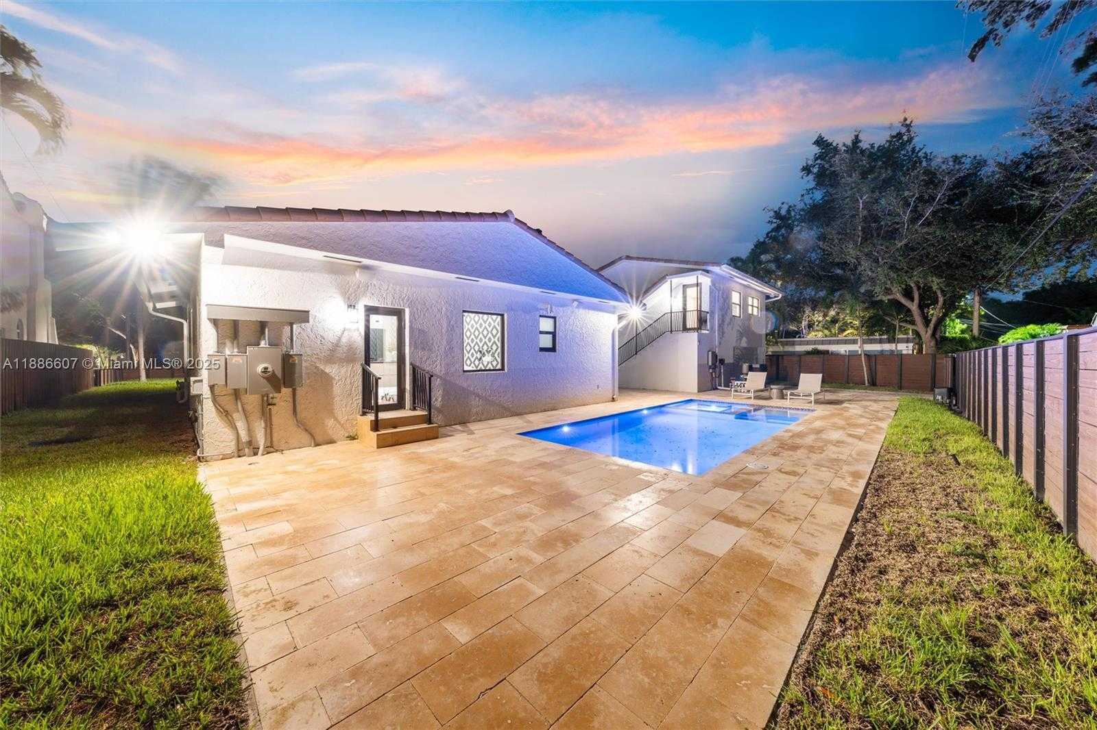 Small Image of 440 NORTH EAST 94TH ST, Miami Shores Number 72