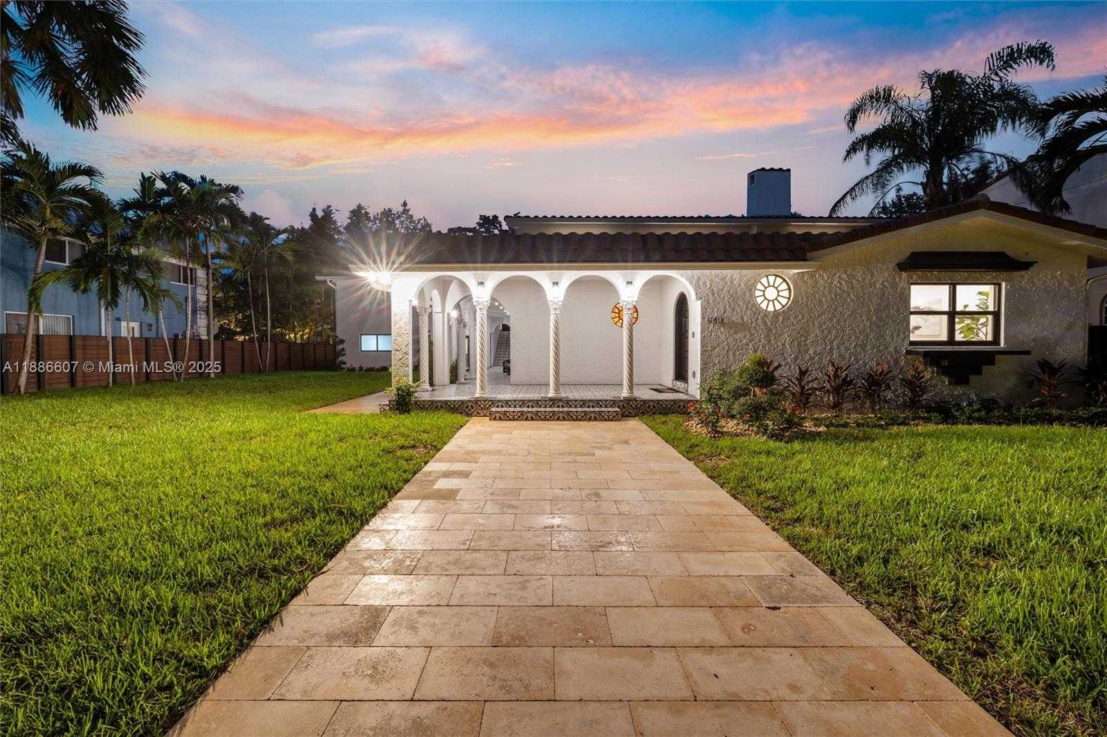 Small Image of 440 NORTH EAST 94TH ST, Miami Shores Number 74