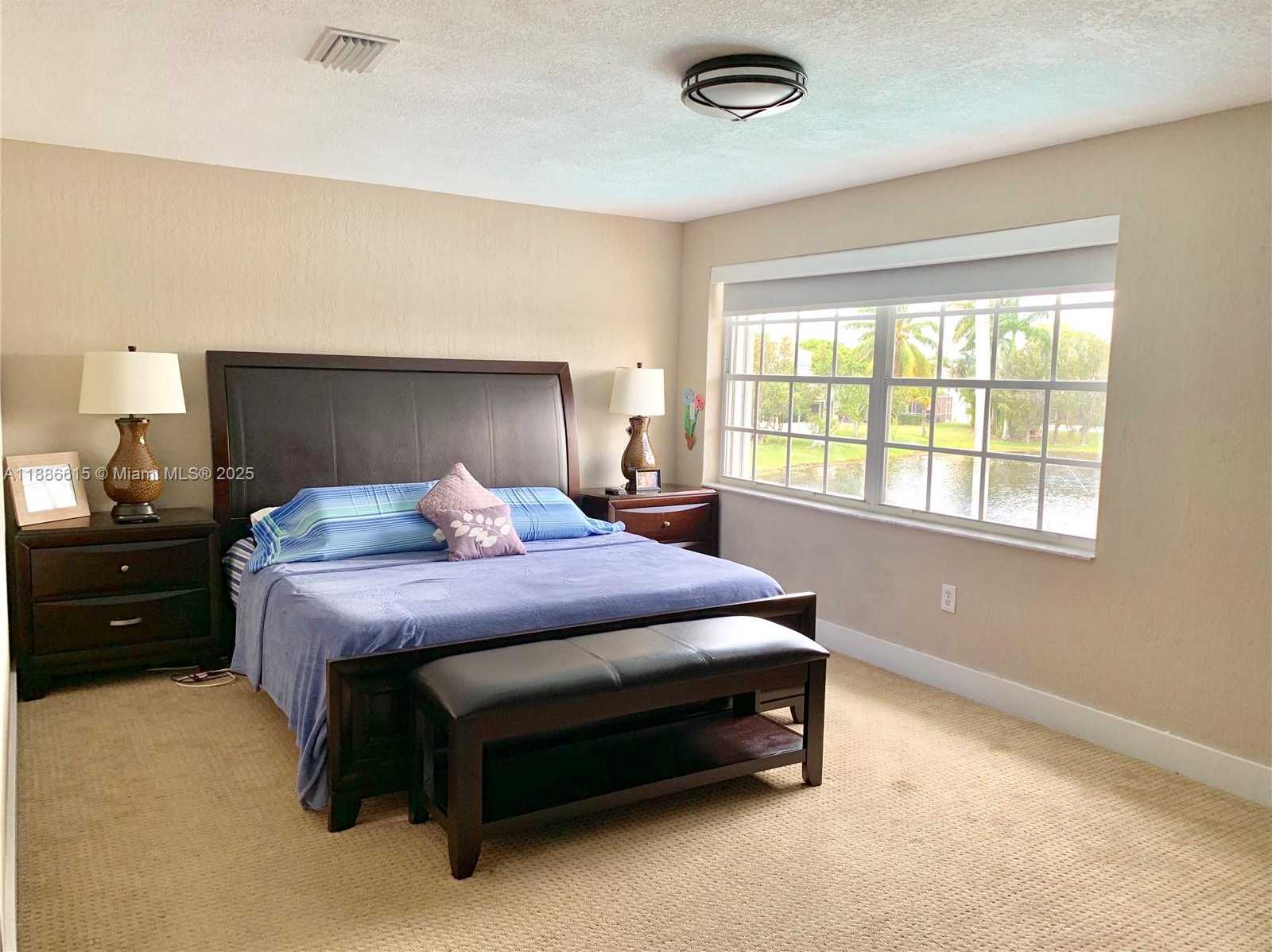 Small Image of 155 SOUTH GRANADA AVE, Weston Number 16