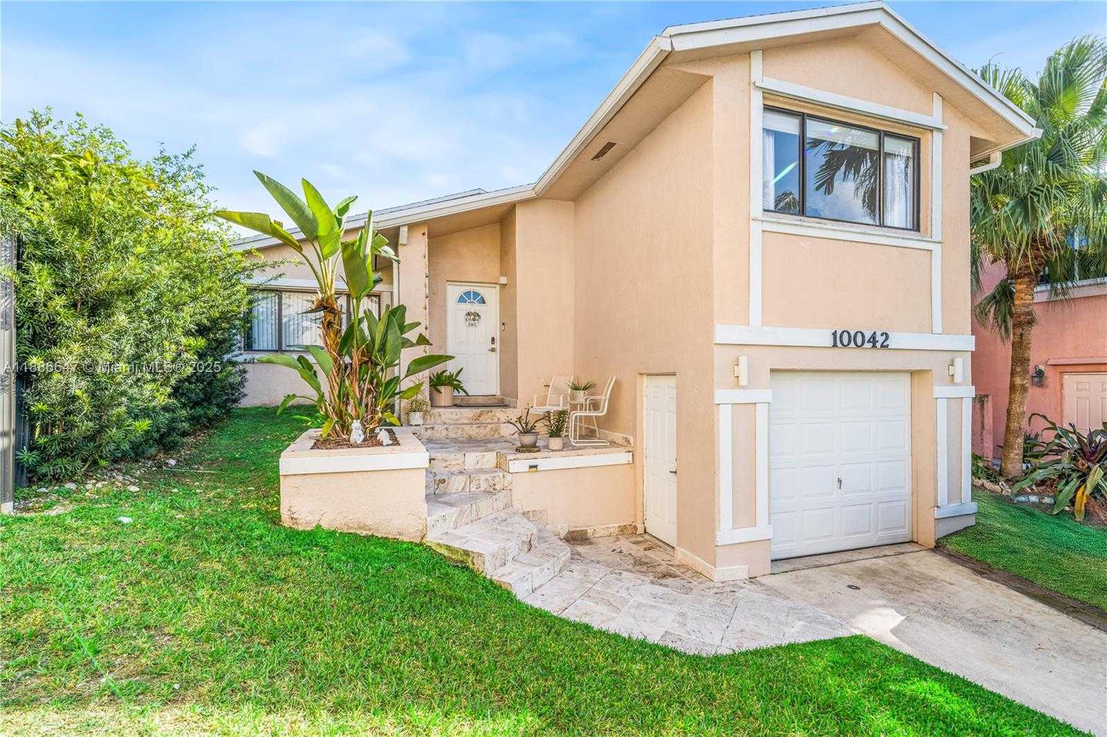 Small Image of 10042 SOUTH WEST 220TH ST, Cutler Bay Number 30