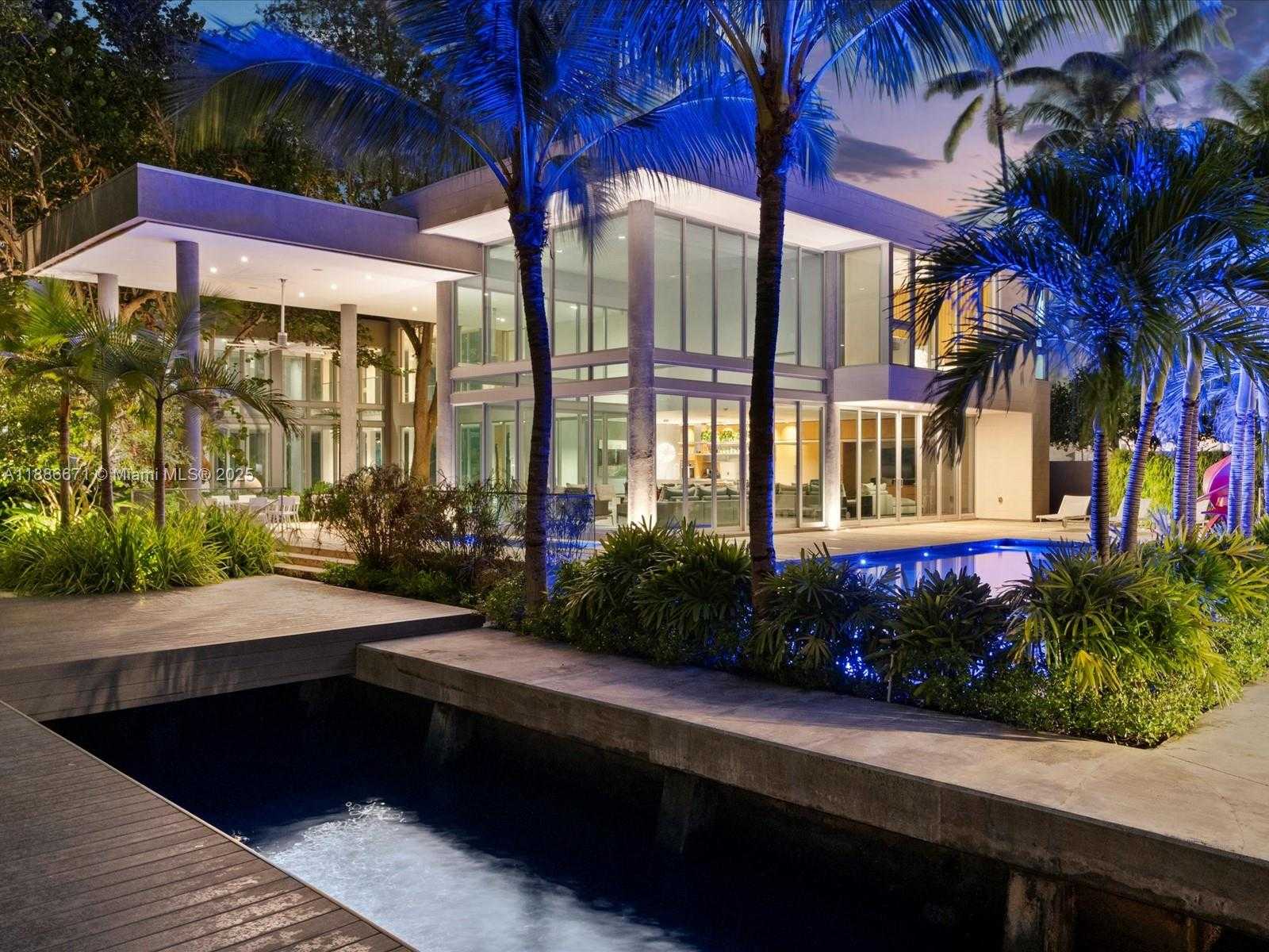 Small Image of 1015 NORTH RIO VISTA BLVD, Fort Lauderdale Number 2