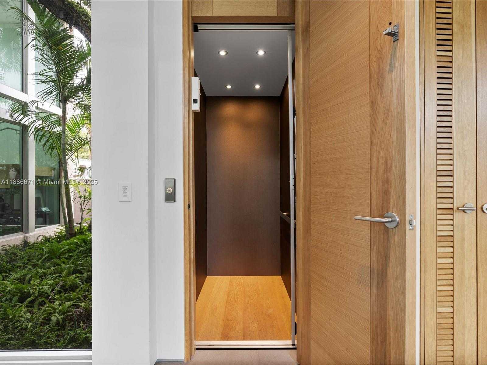 Small Image of 1015 NORTH RIO VISTA BLVD, Fort Lauderdale Number 20