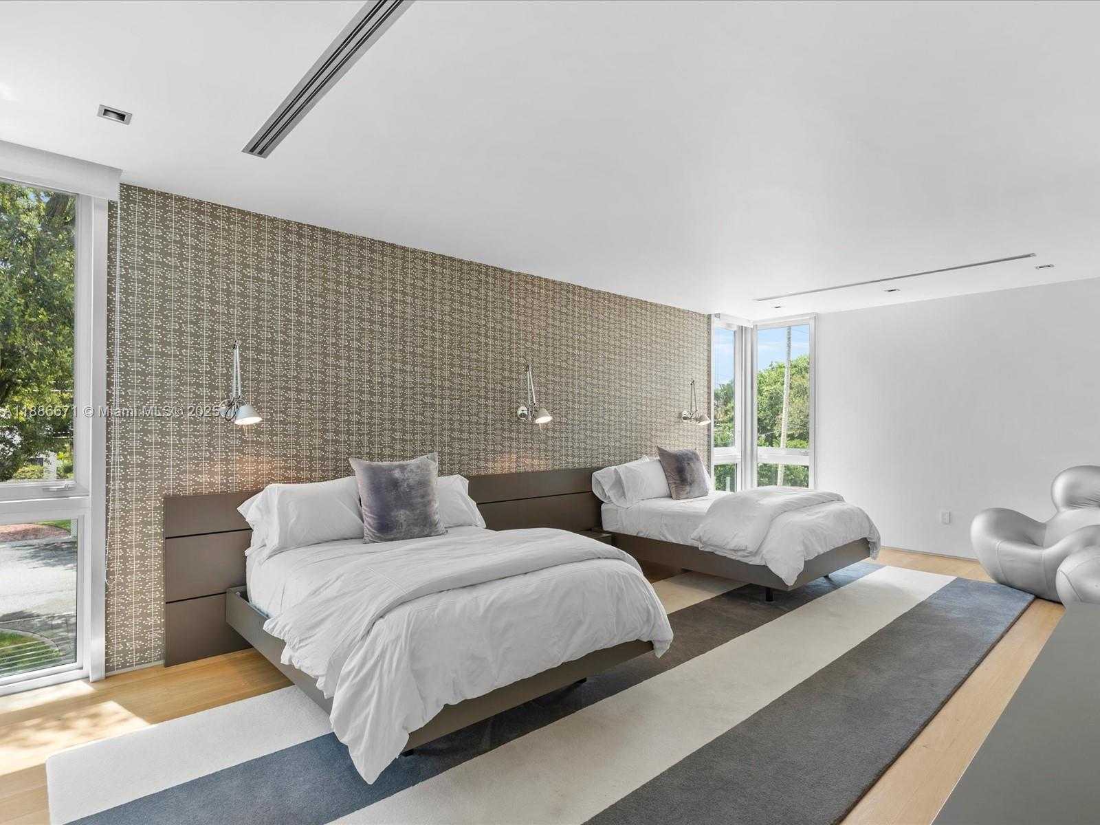 Small Image of 1015 NORTH RIO VISTA BLVD, Fort Lauderdale Number 41