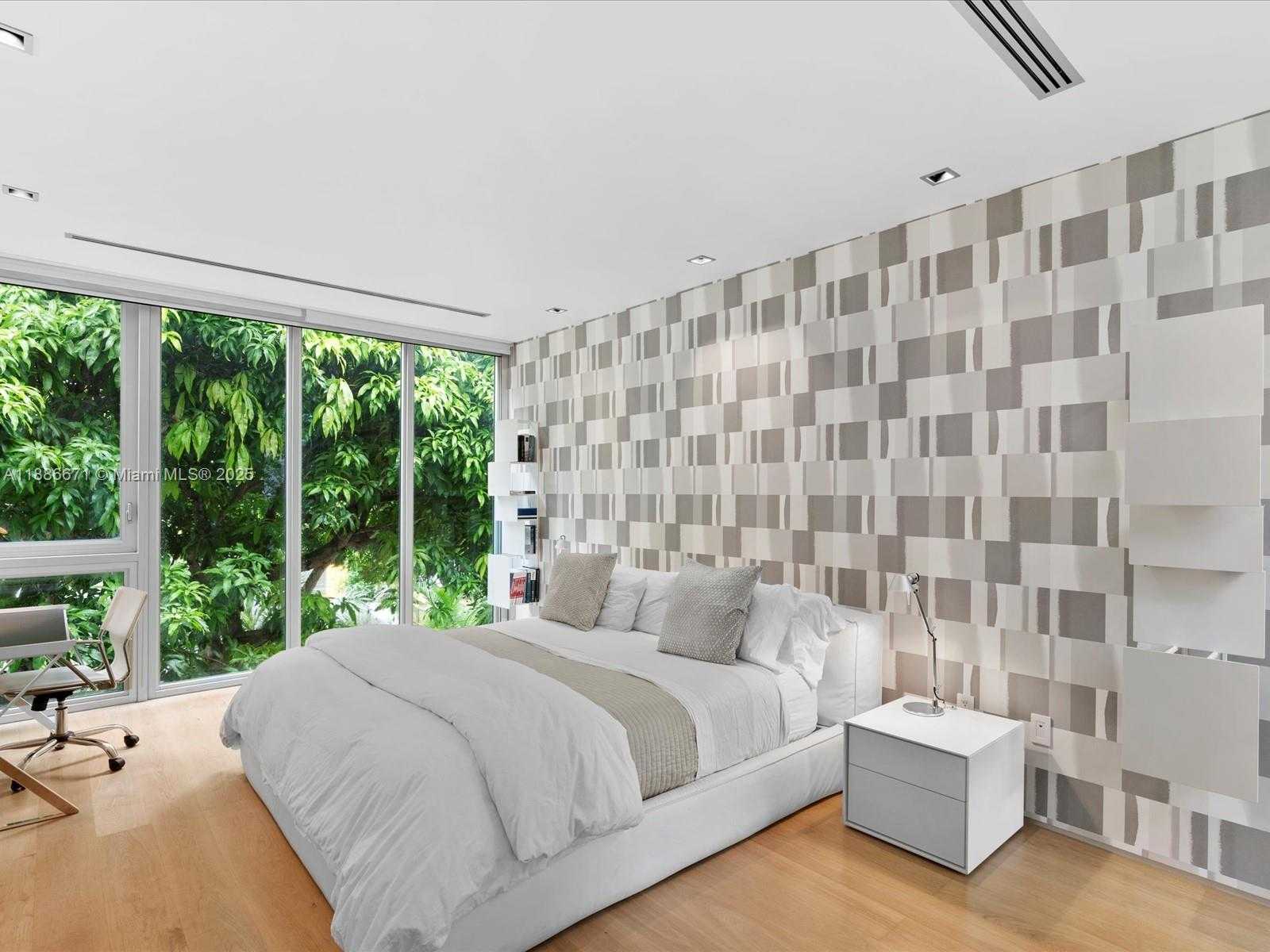 Small Image of 1015 NORTH RIO VISTA BLVD, Fort Lauderdale Number 44