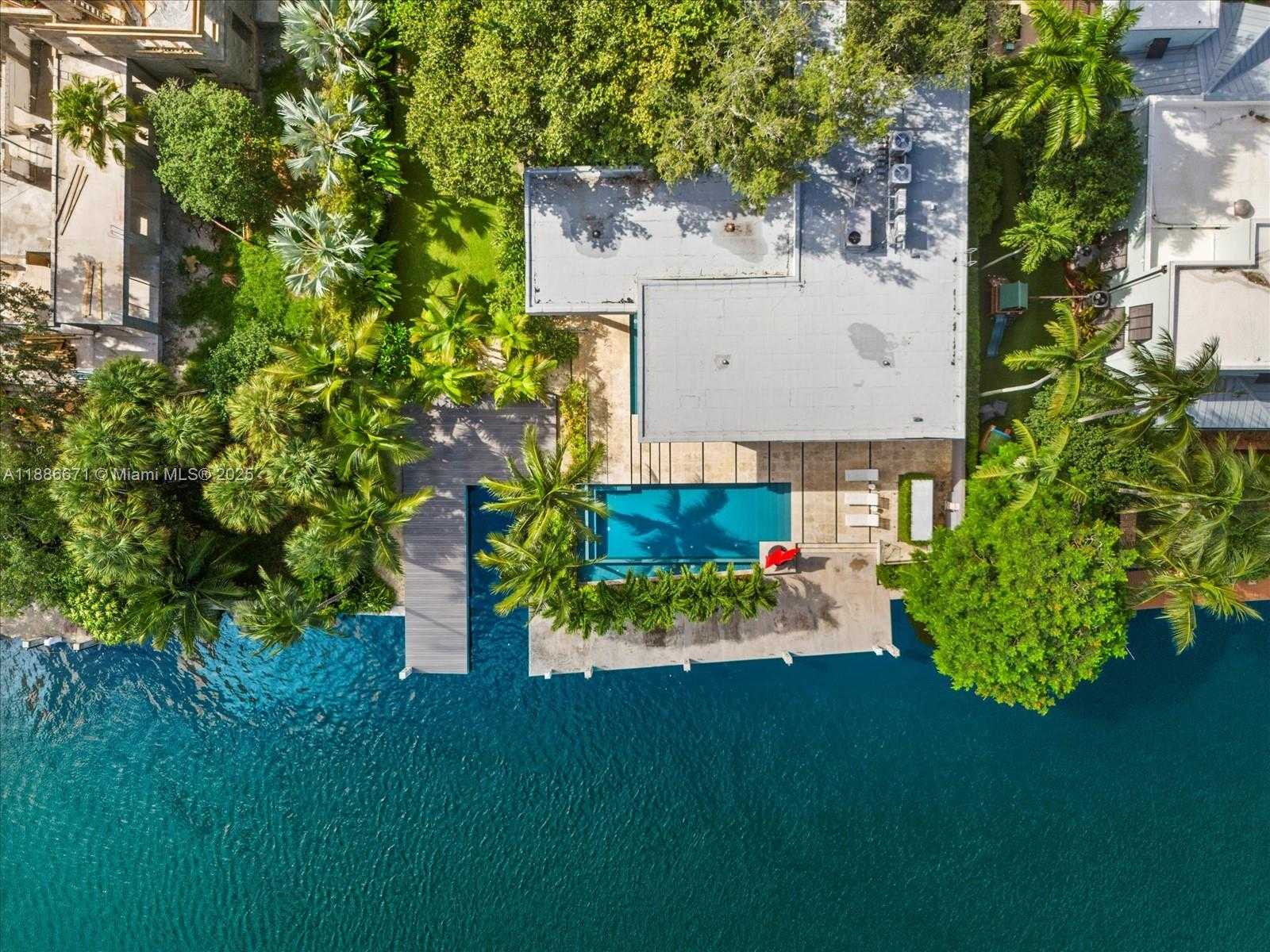 Small Image of 1015 NORTH RIO VISTA BLVD, Fort Lauderdale Number 56