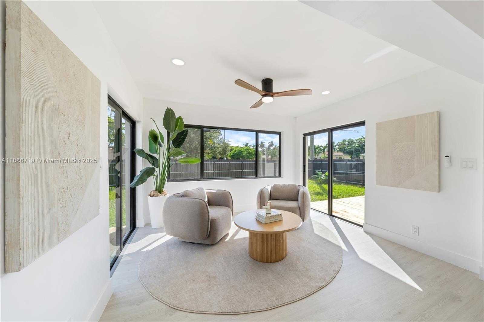 Small Image of 1305 NORTH 31ST RD, Hollywood Number 14