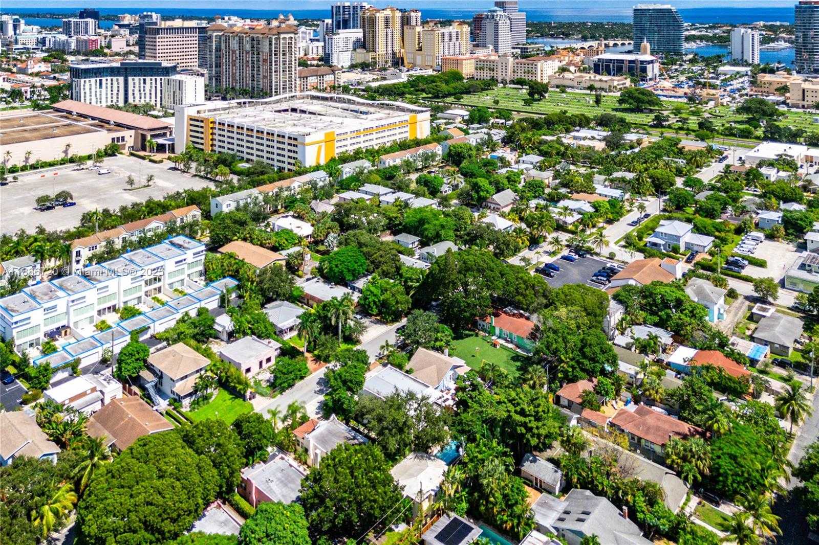 Small Image of West Palm Beach Number 34