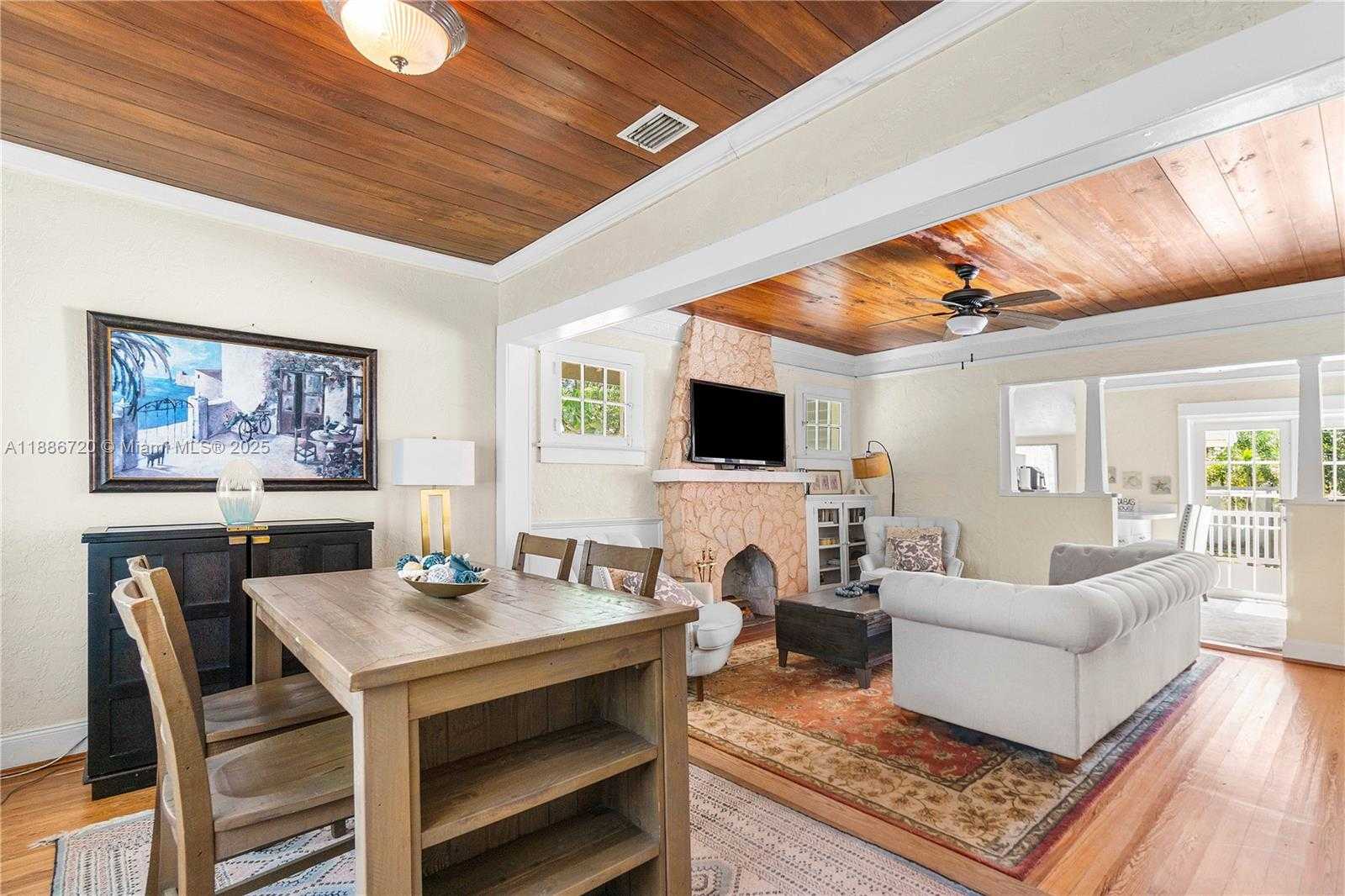 Small Image of West Palm Beach Number 5
