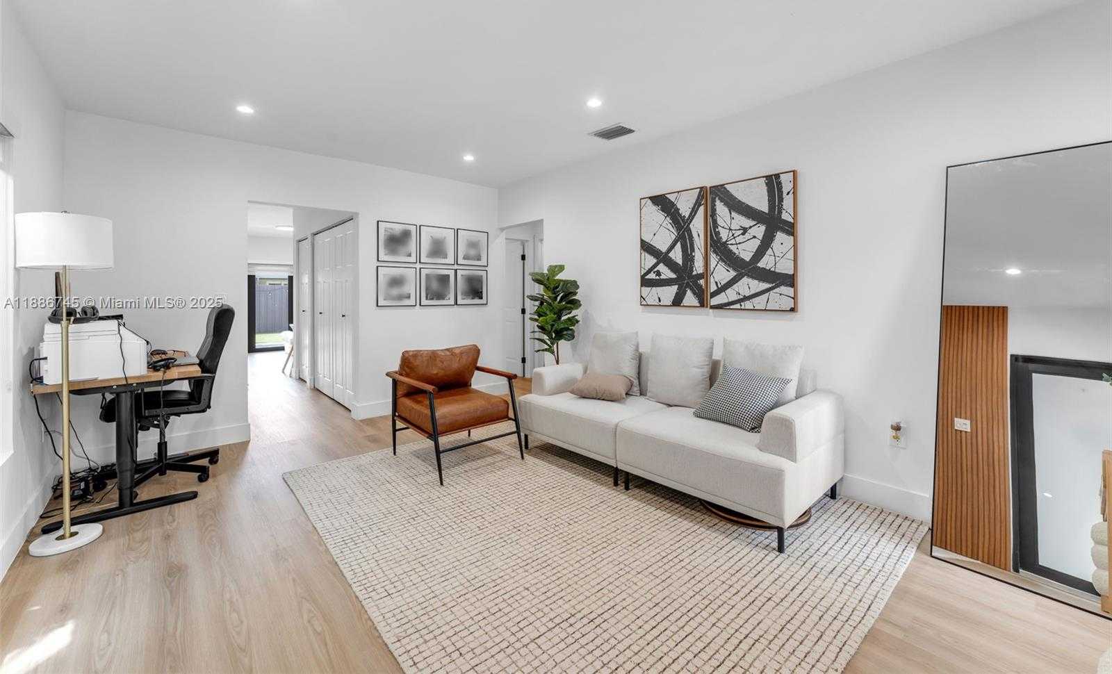 Small Image of 9032 SOUTH WEST 8TH TER, Miami Number 6