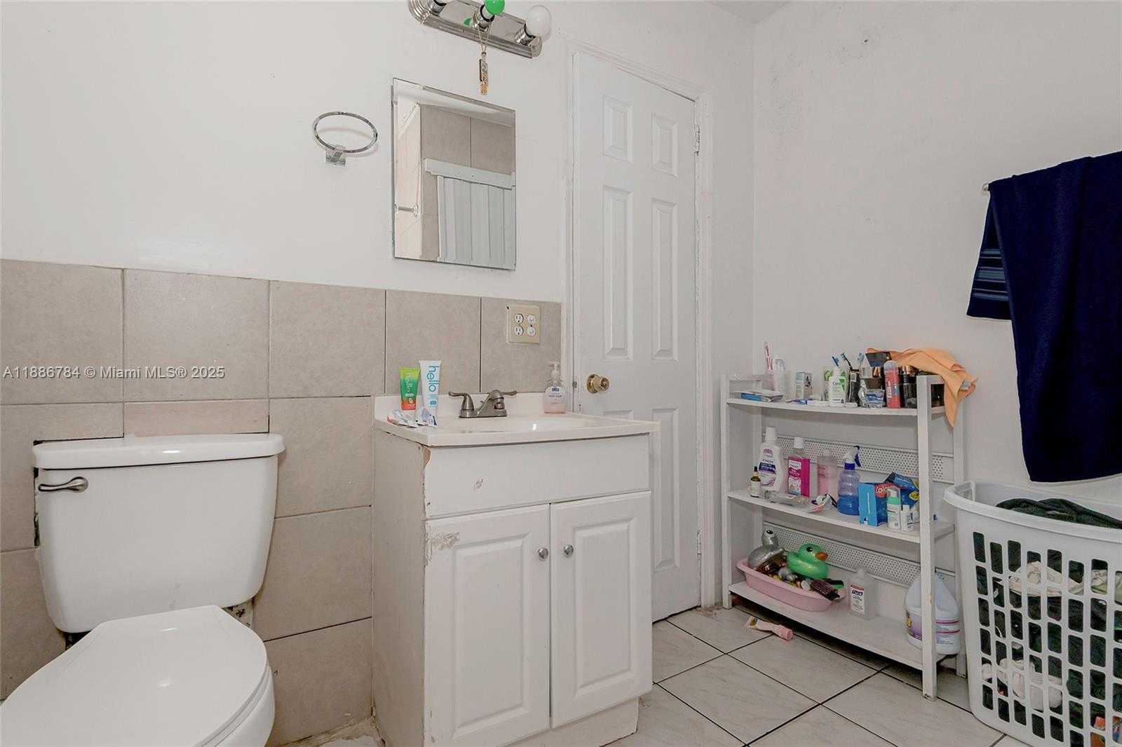 Imagen de Pequeño Objeto