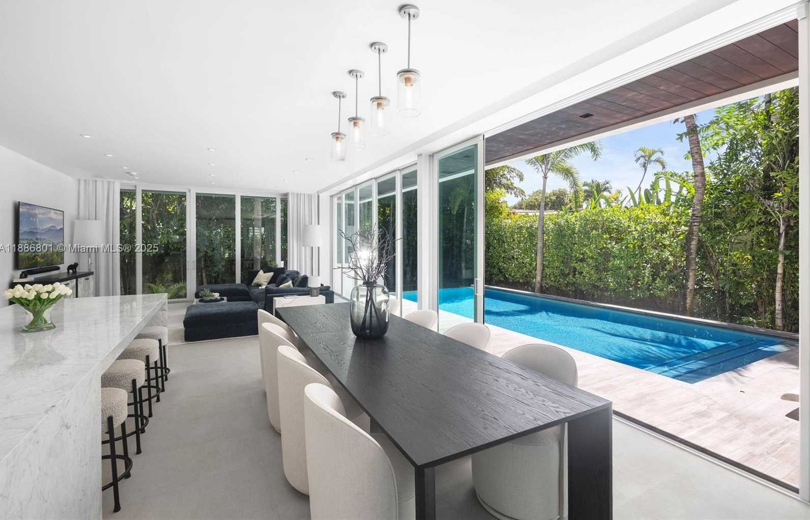 Small Image of 4433 NORTH BAY RD, Miami Beach Number 34