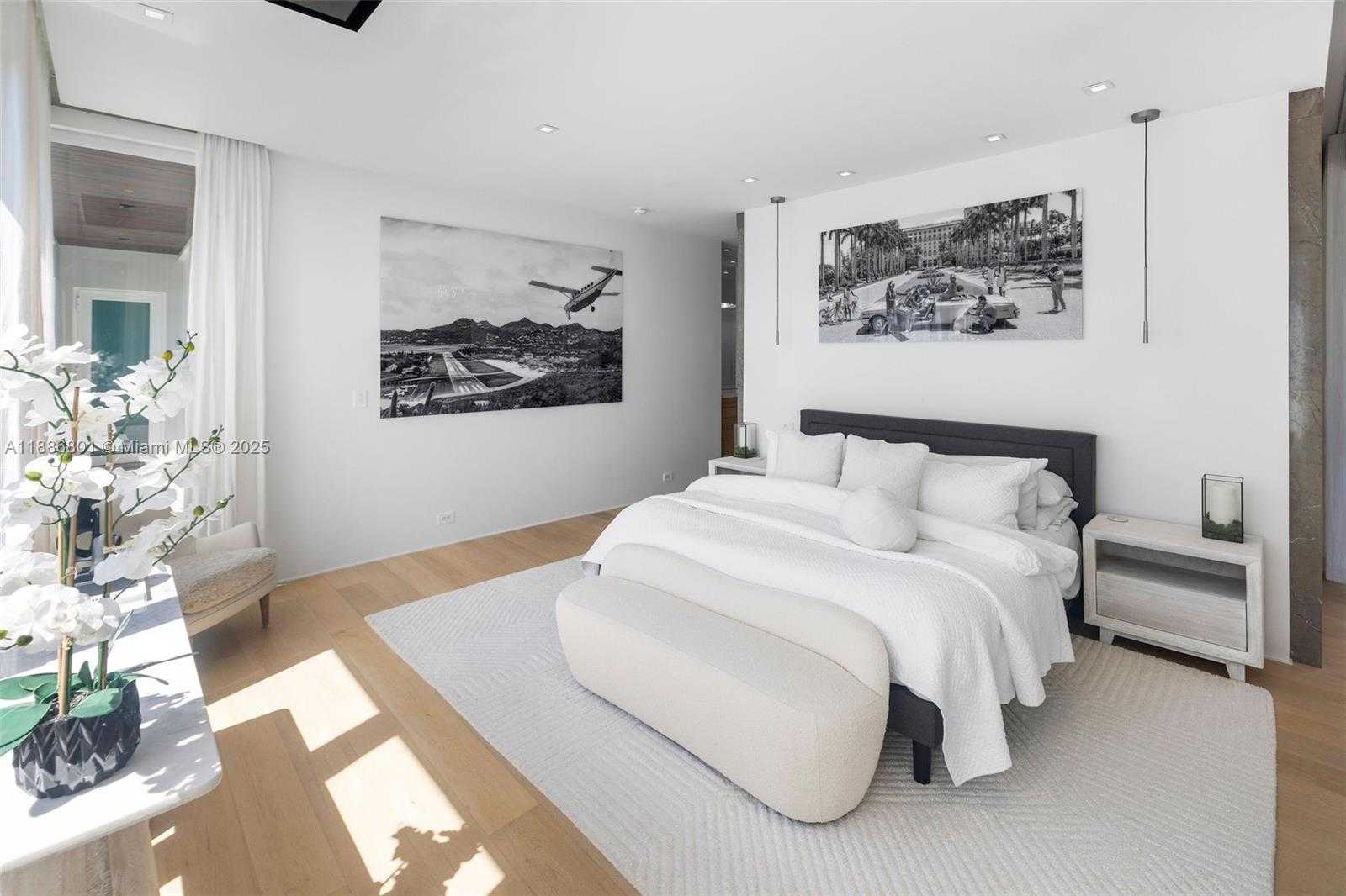 Small Image of 4433 NORTH BAY RD, Miami Beach Number 58