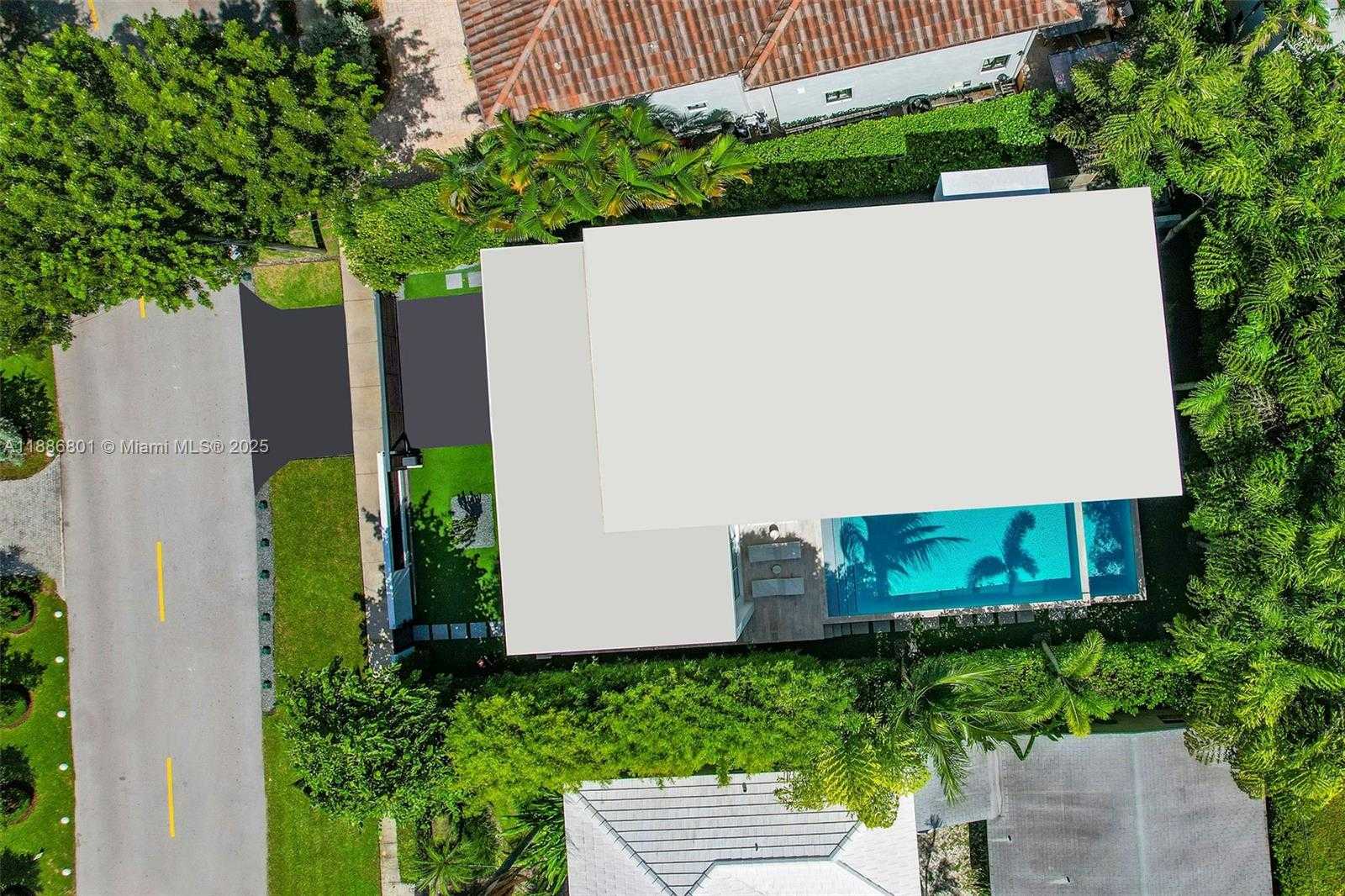 Small Image of 4433 NORTH BAY RD, Miami Beach Number 68