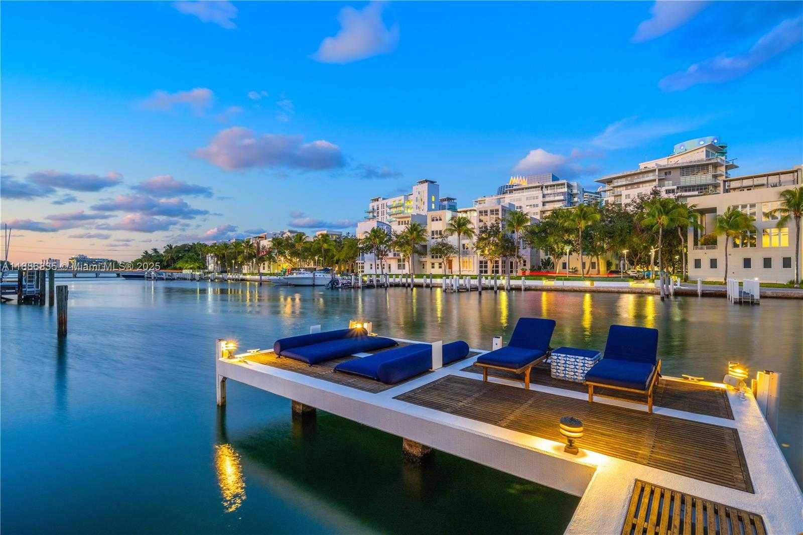 Small Image of 6065 PINE TREE DR, Miami Beach Number 41