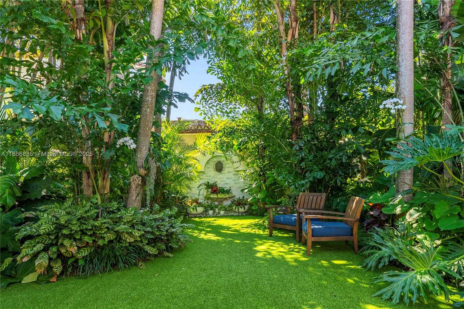 Small Image of 6065 PINE TREE DR, Miami Beach Number 6