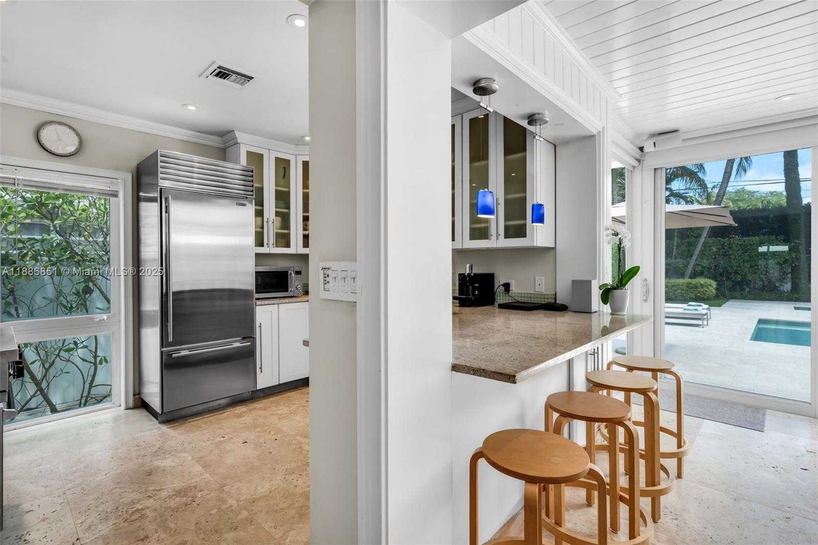 Small Image of 3435 ROYAL PALM AVE, Miami Beach Number 11
