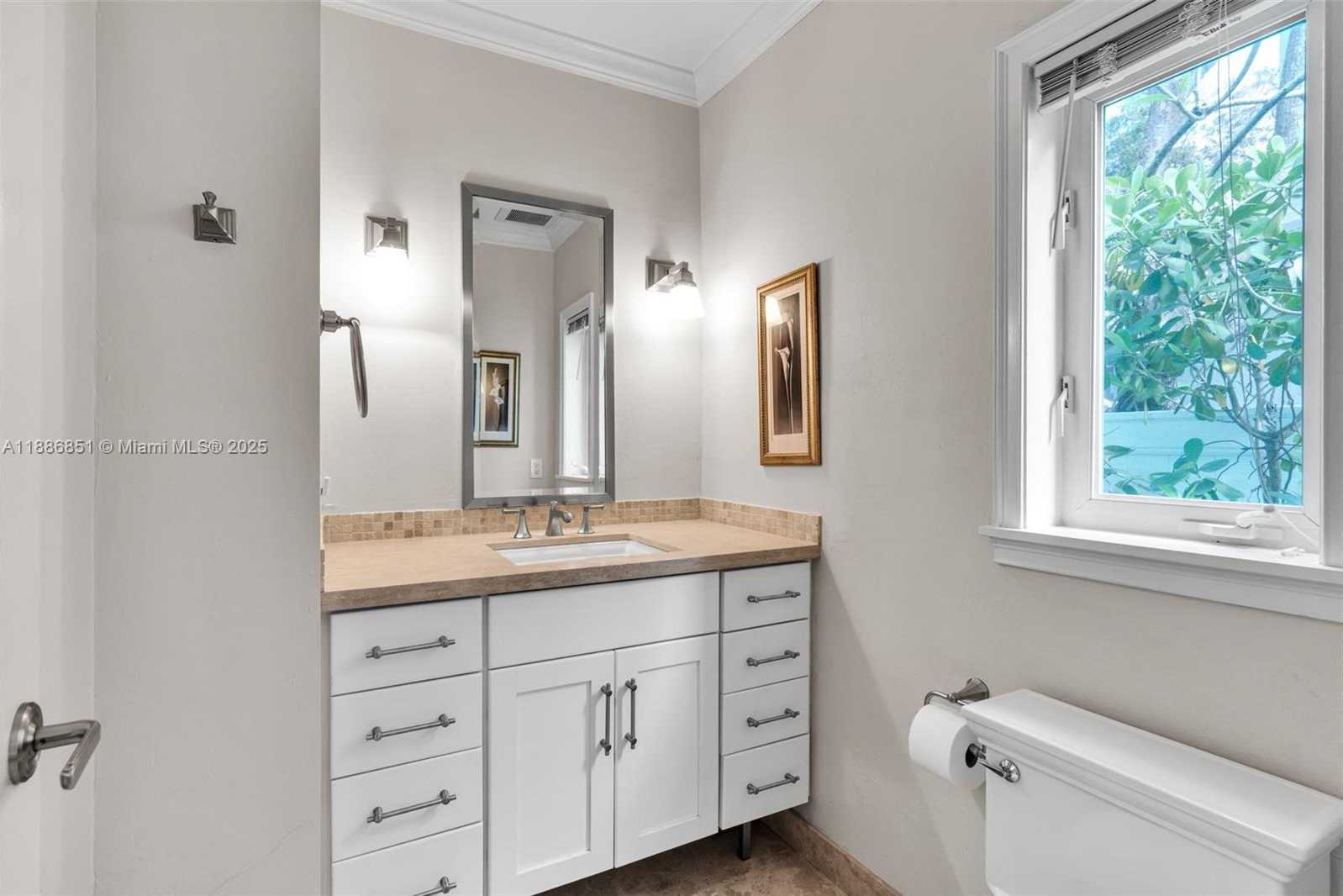 Small Image of 3435 ROYAL PALM AVE, Miami Beach Number 23