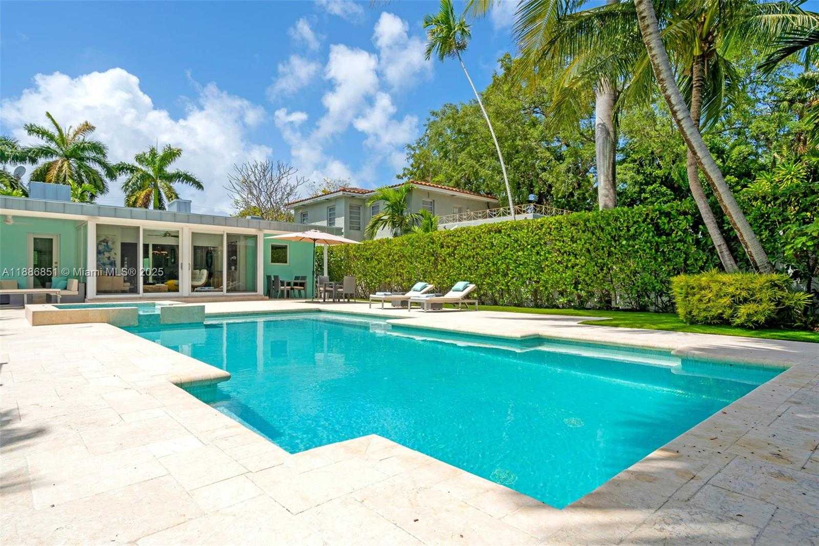 Small Image of 3435 ROYAL PALM AVE, Miami Beach Number 26