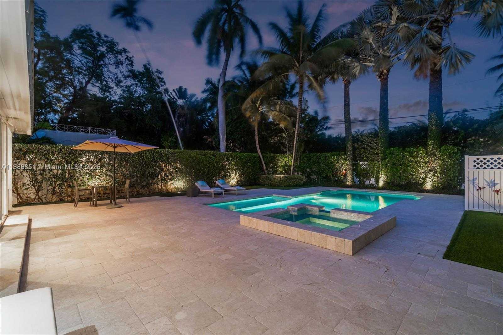 Small Image of 3435 ROYAL PALM AVE, Miami Beach Number 40