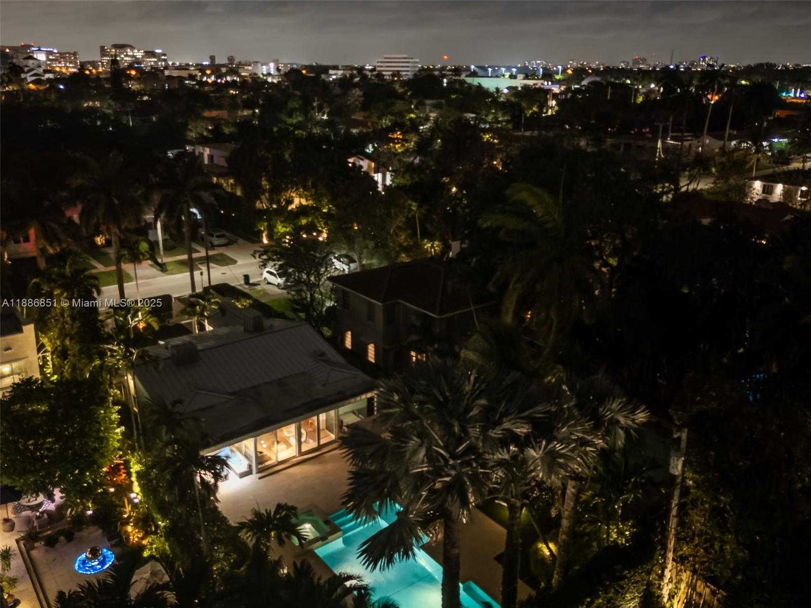 Small Image of 3435 ROYAL PALM AVE, Miami Beach Number 42
